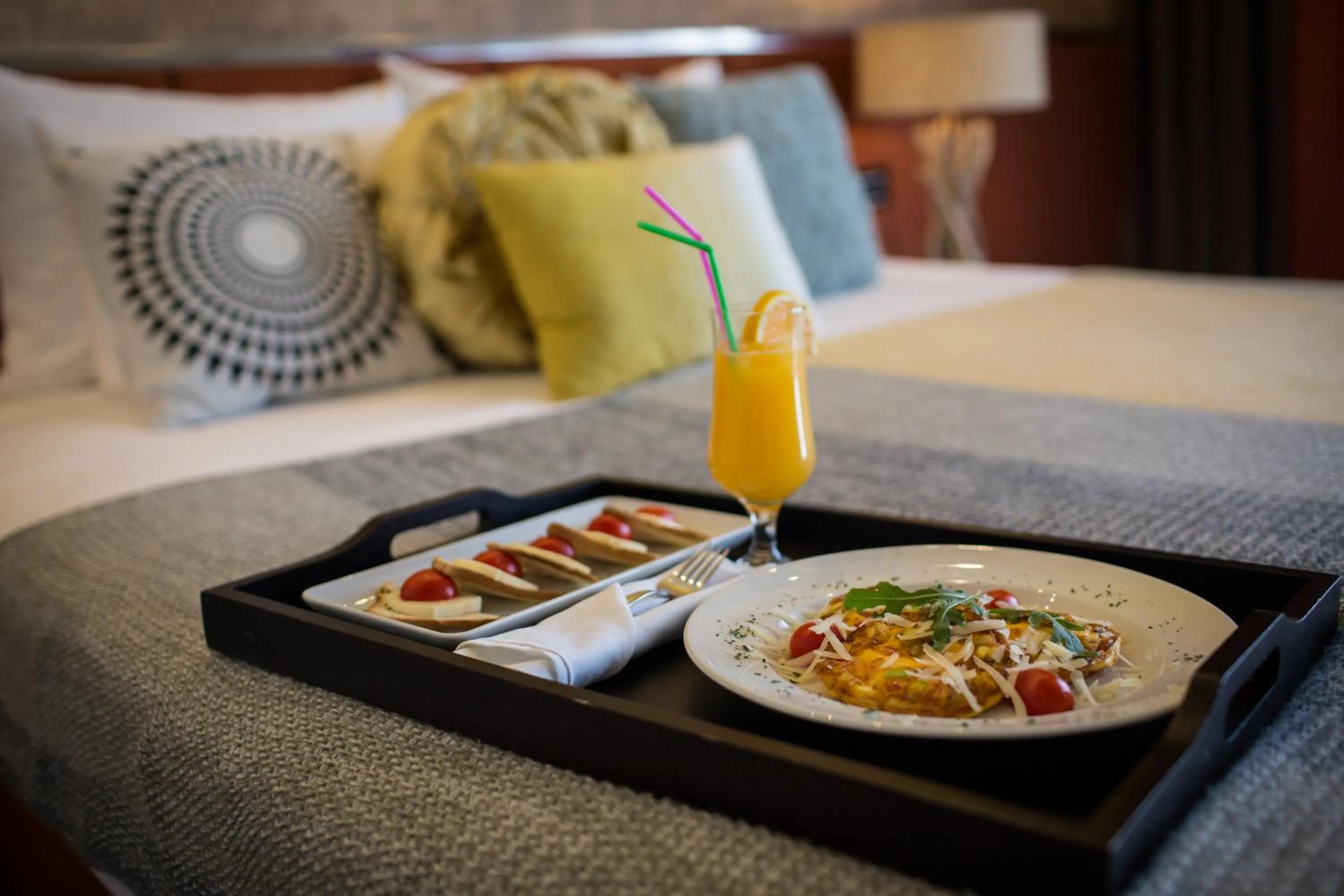 Breakfast, Bed in Grad Sunca Resort