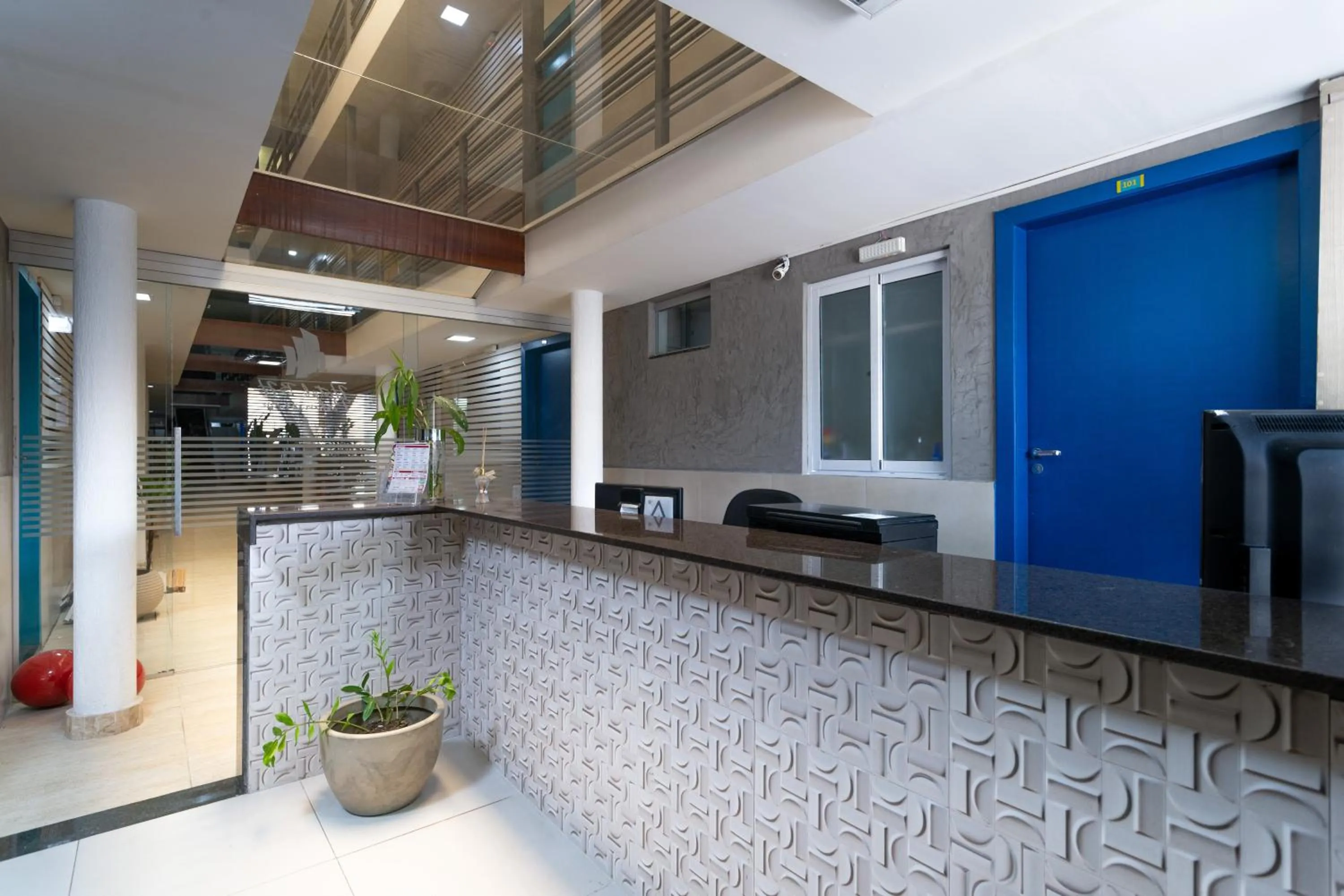 Lobby or reception in Hotel BH Inn Palmares - Fácil Acesso Cristiano Machado, Centerminas e Minas Shopping