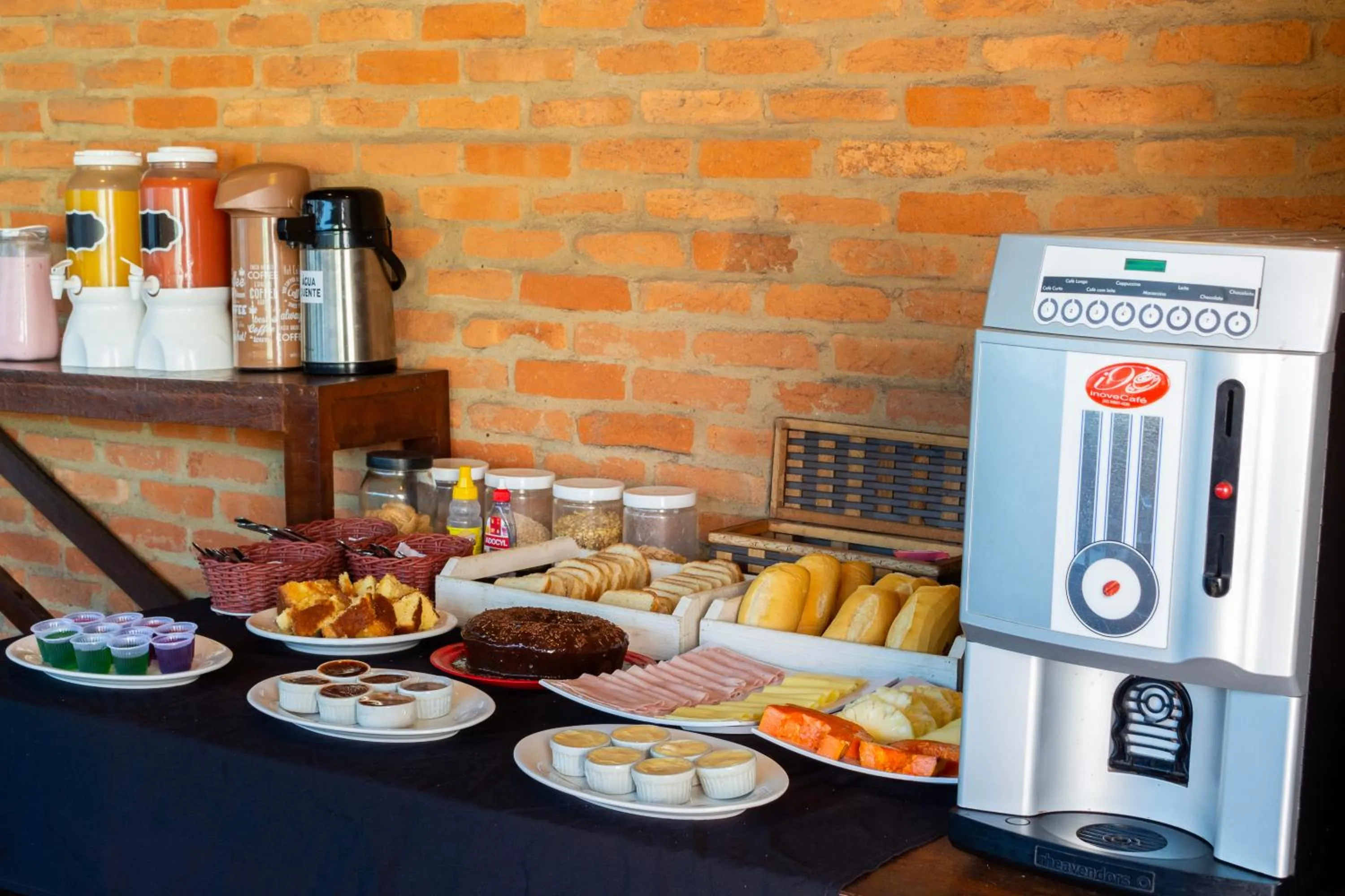 Breakfast in Pousada Brisas de Búzios