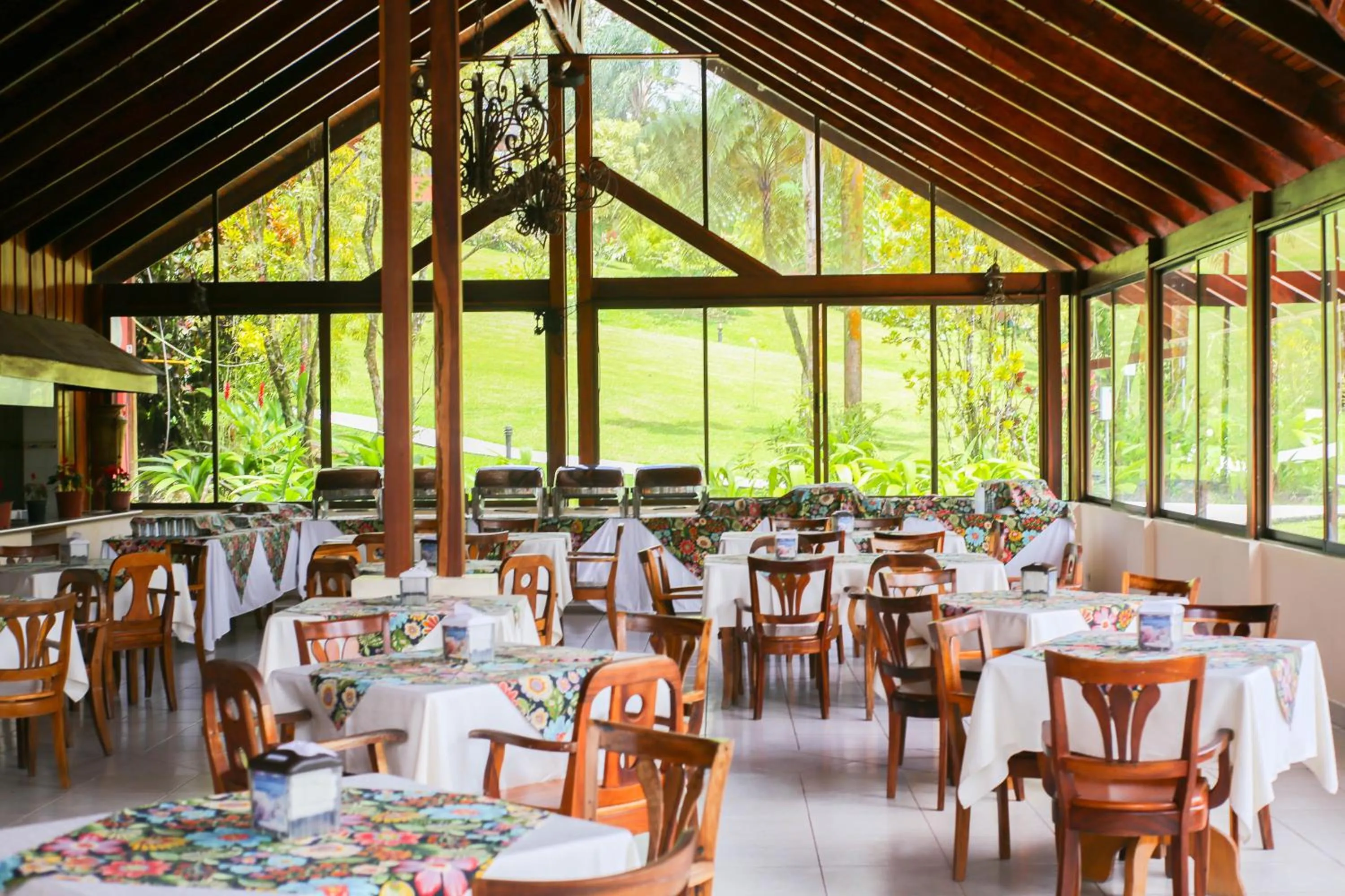 Restaurant/places to eat in Arenal Paraiso Resort Spa & Thermo Mineral Hot Springs