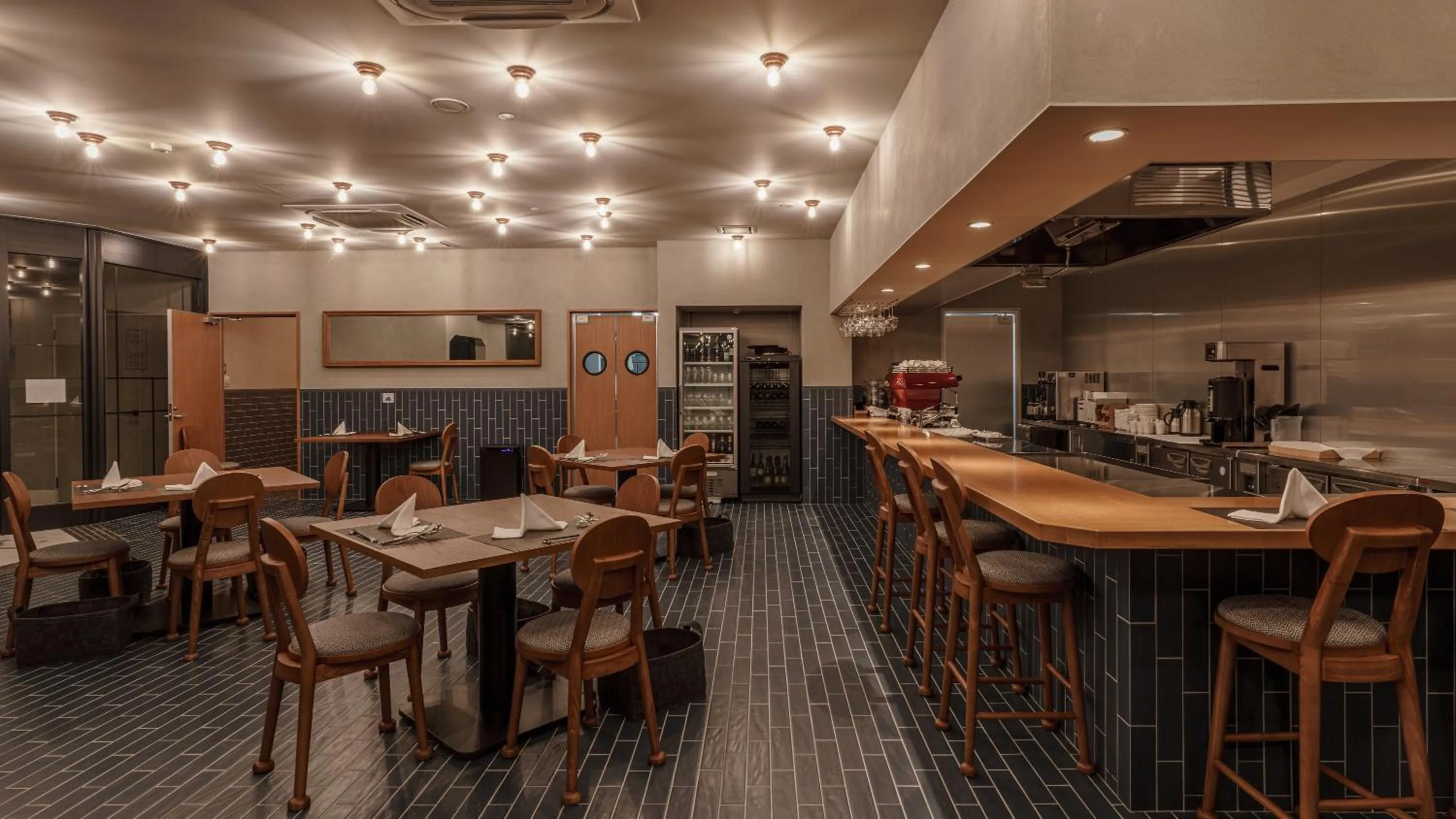 Restaurant/places to eat in Hotel Aoka Kamigoto