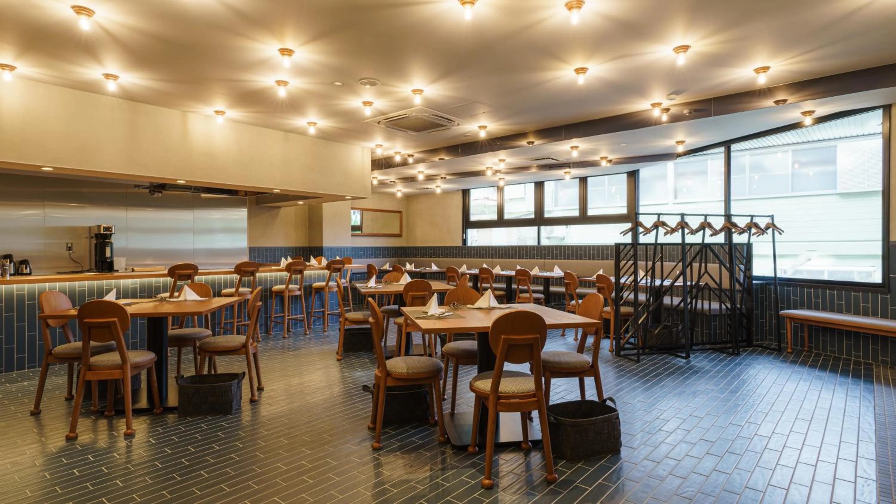 Restaurant/places to eat in Hotel Aoka Kamigoto