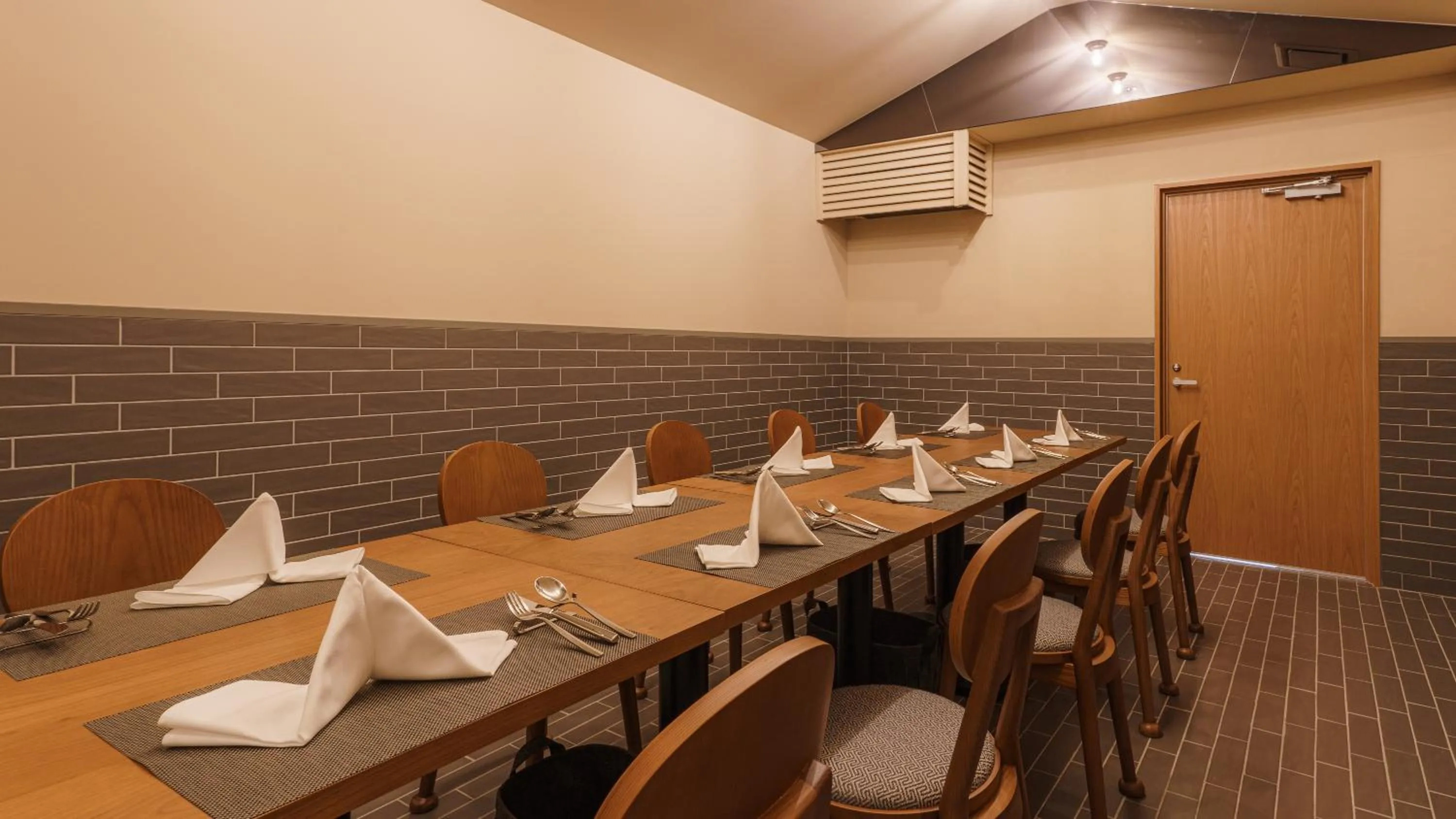 Restaurant/places to eat in Hotel Aoka Kamigoto