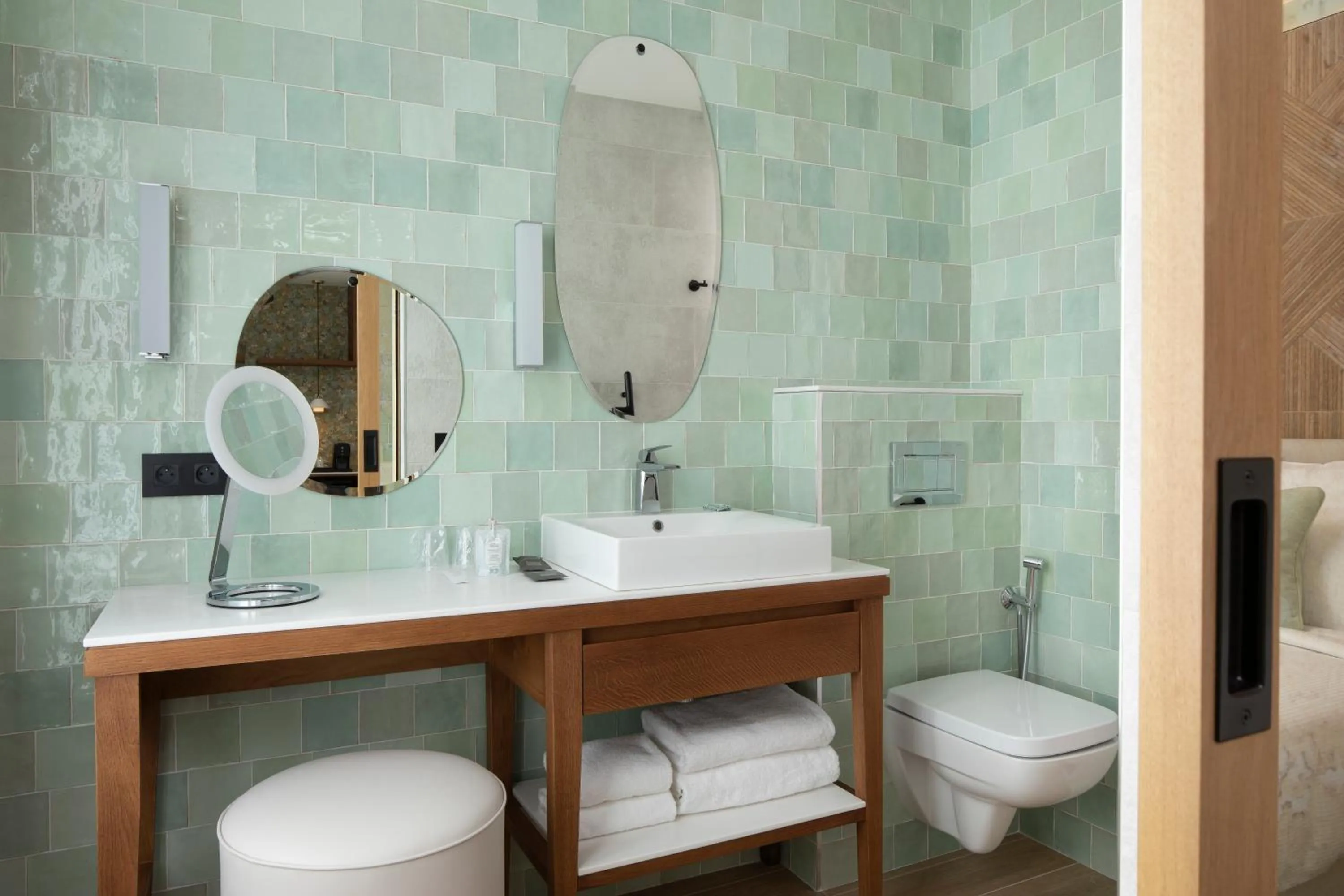 Bathroom in Hôtel des Champs-Elysées