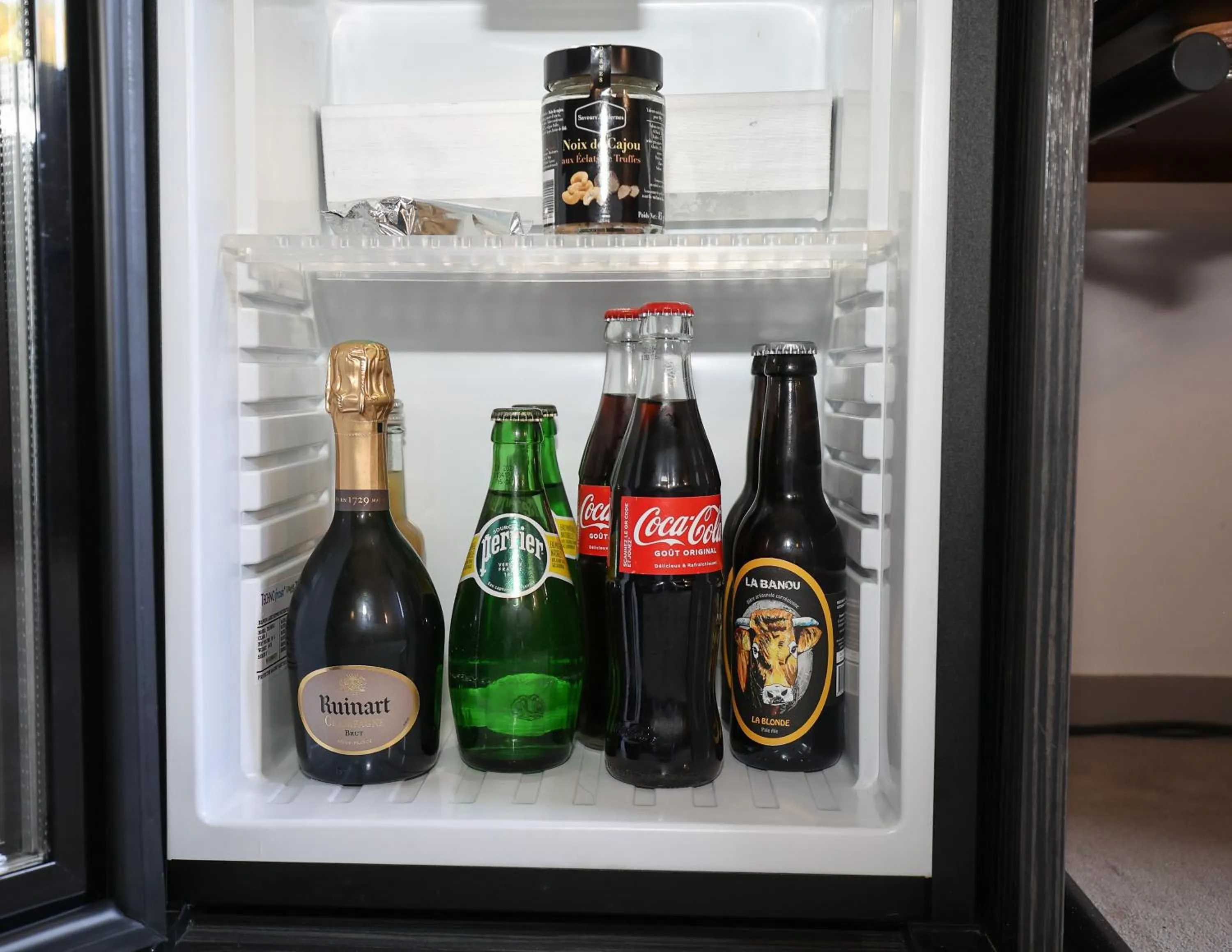 Food and drinks in Hôtel Château de Lacan