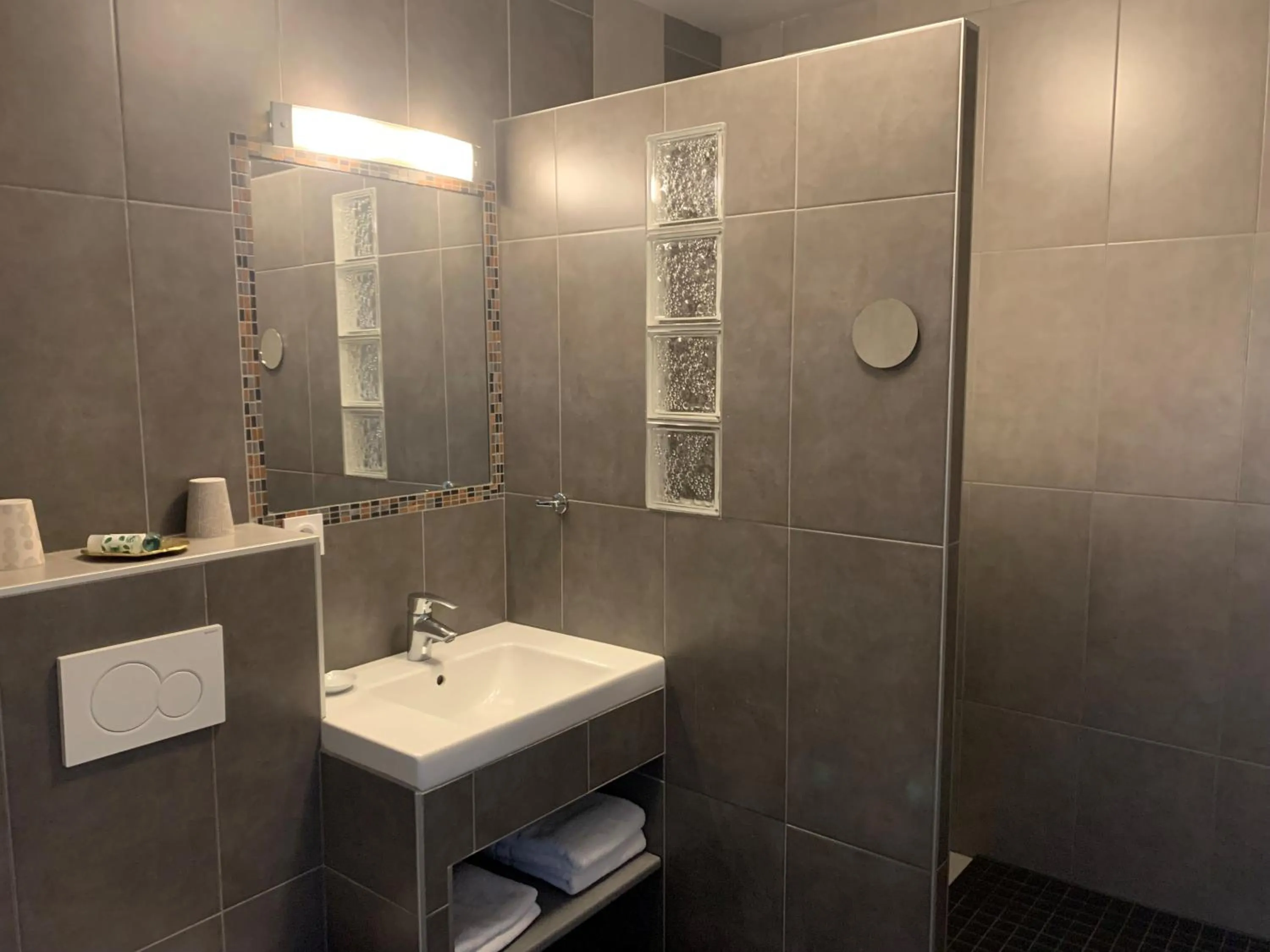 Bathroom in Manoir De Rigourdaine