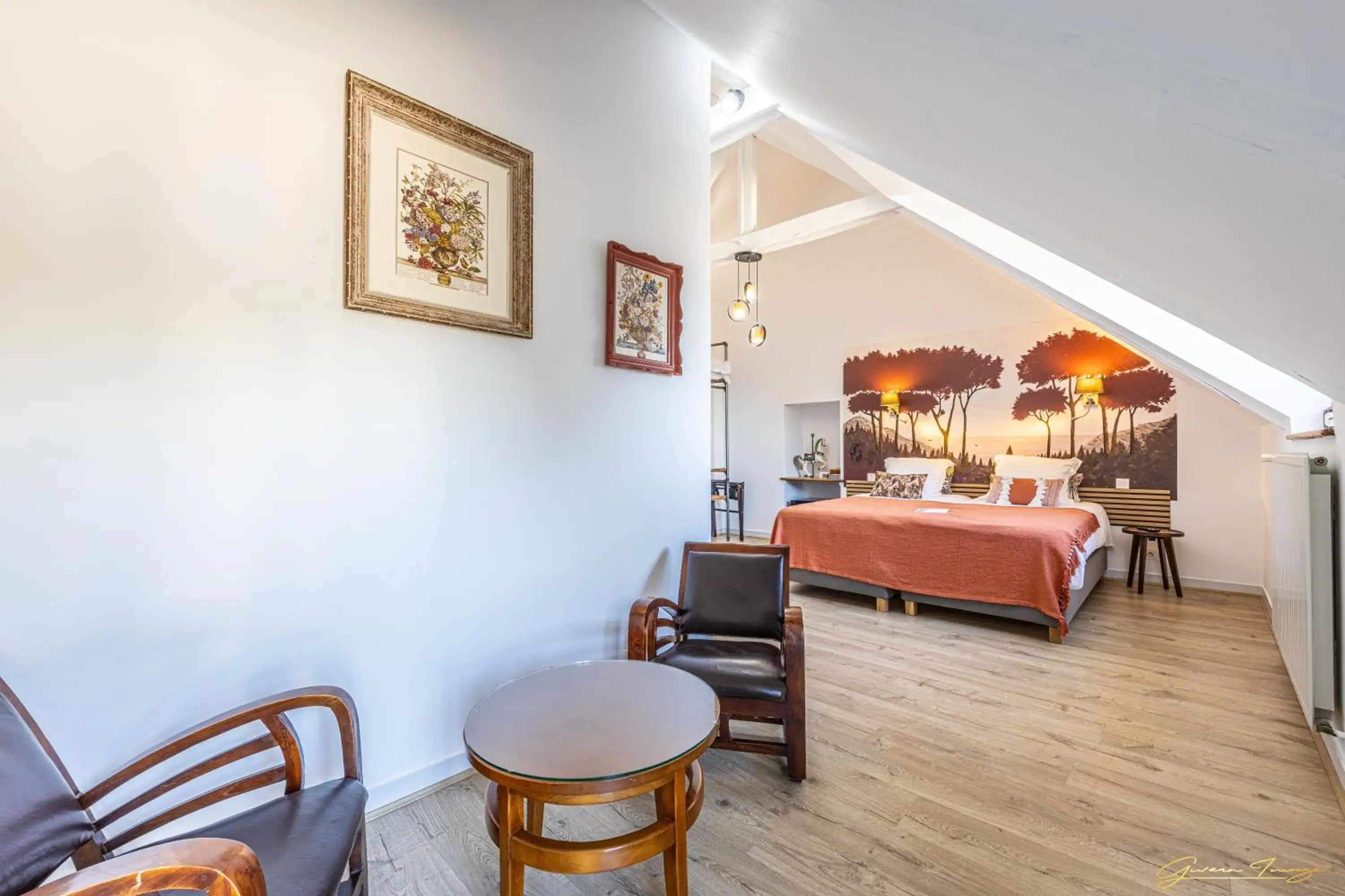 Twin Room in Manoir De Rigourdaine Twin Room in Manoir De Rigourdaine