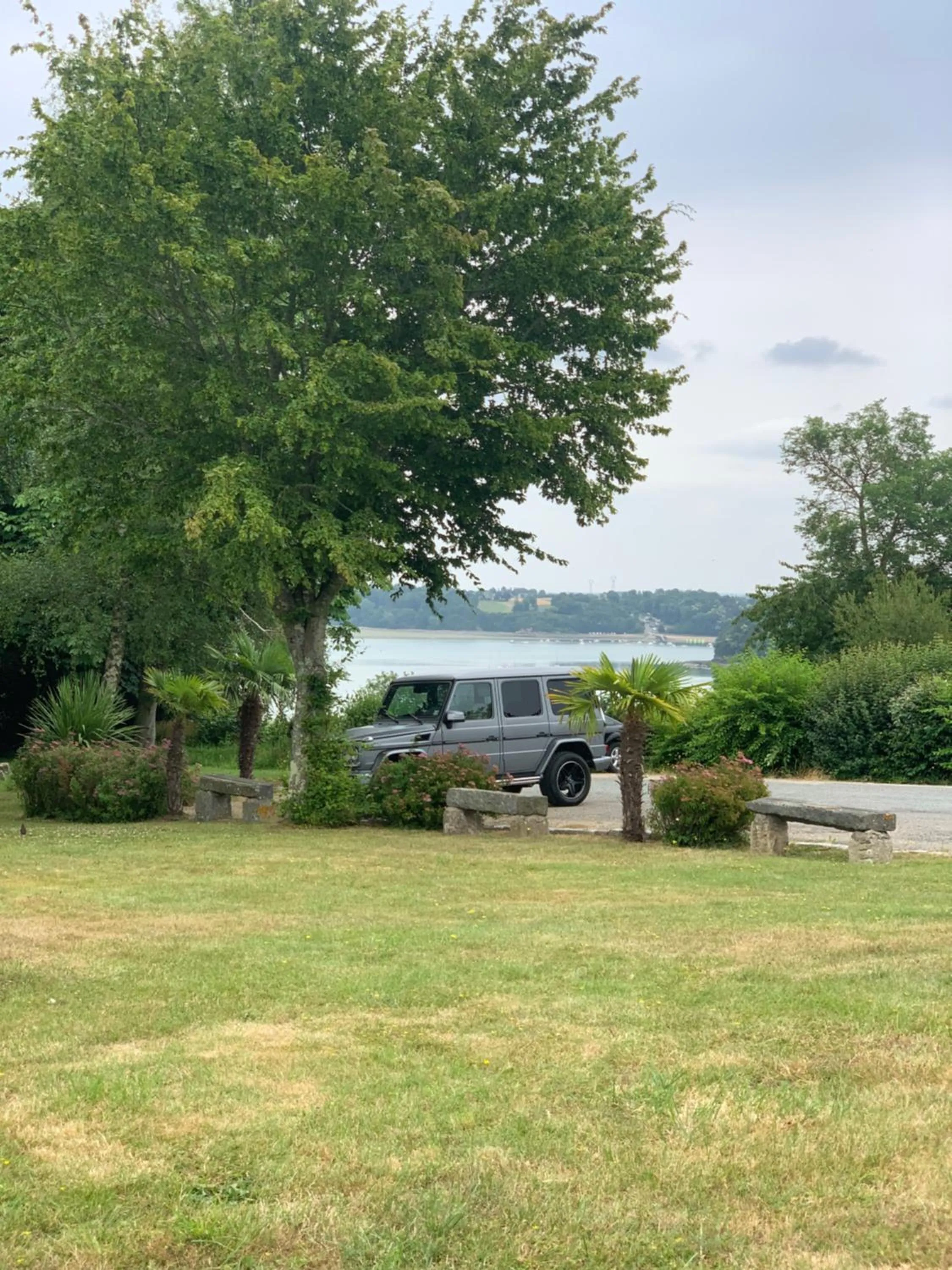 Parking in Manoir De Rigourdaine