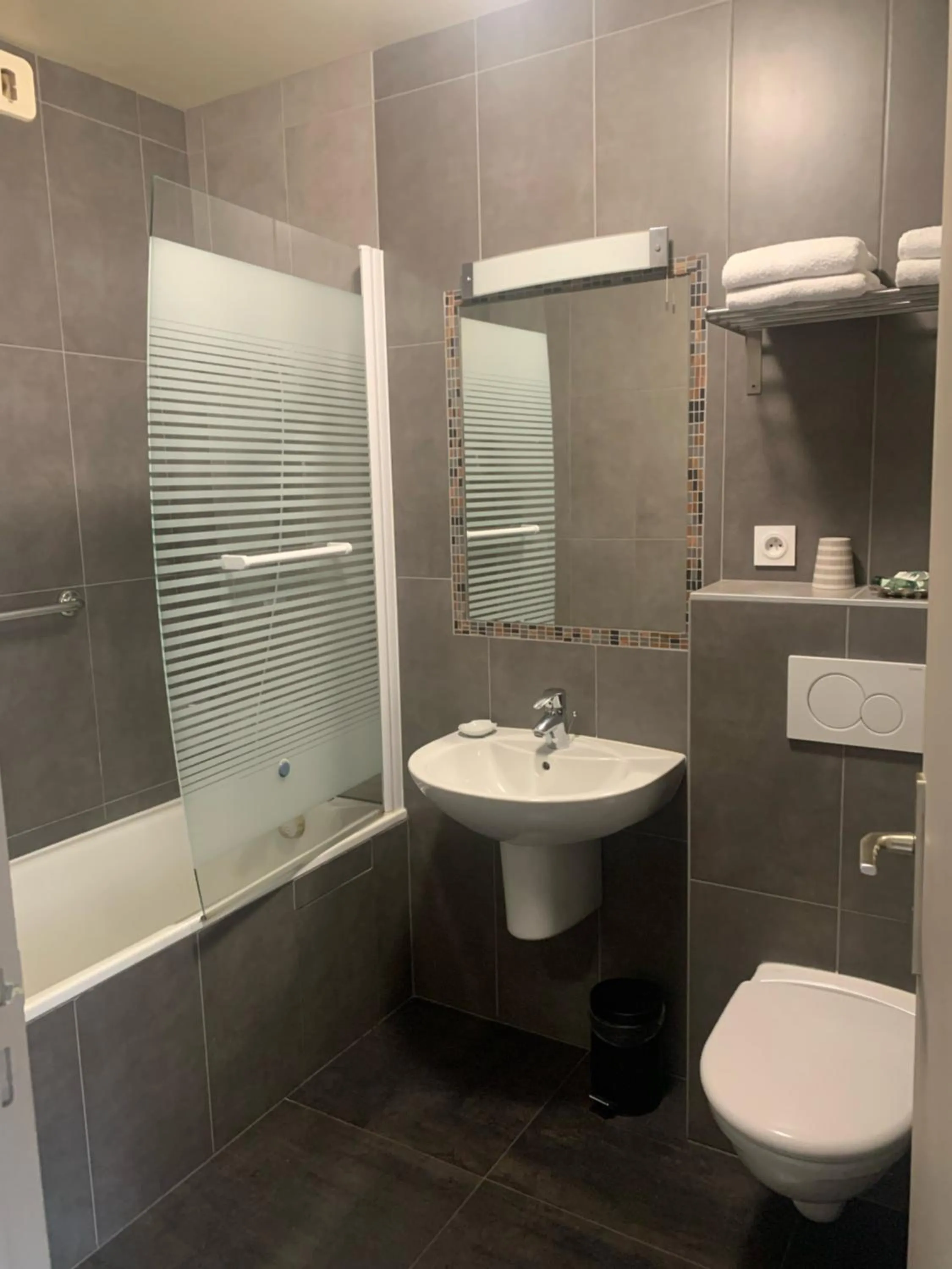 Bathroom in Manoir De Rigourdaine