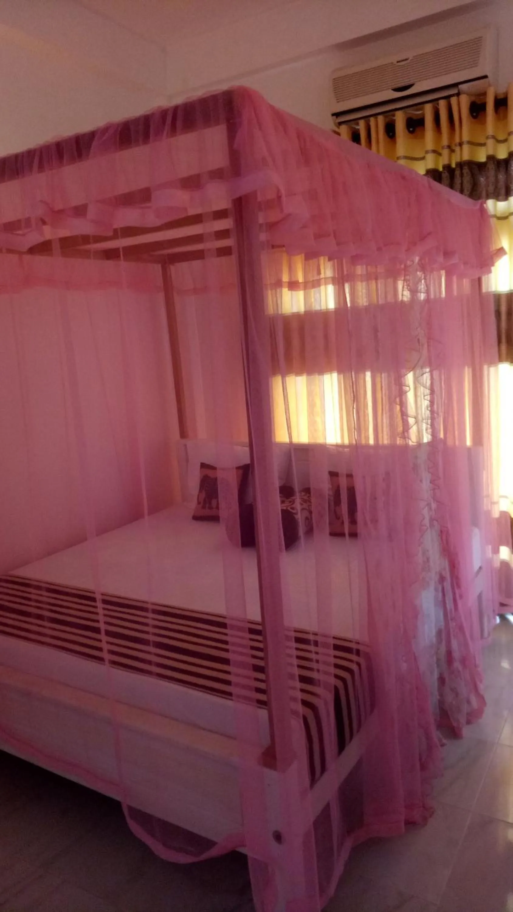 Bedroom in heritage thambapanni