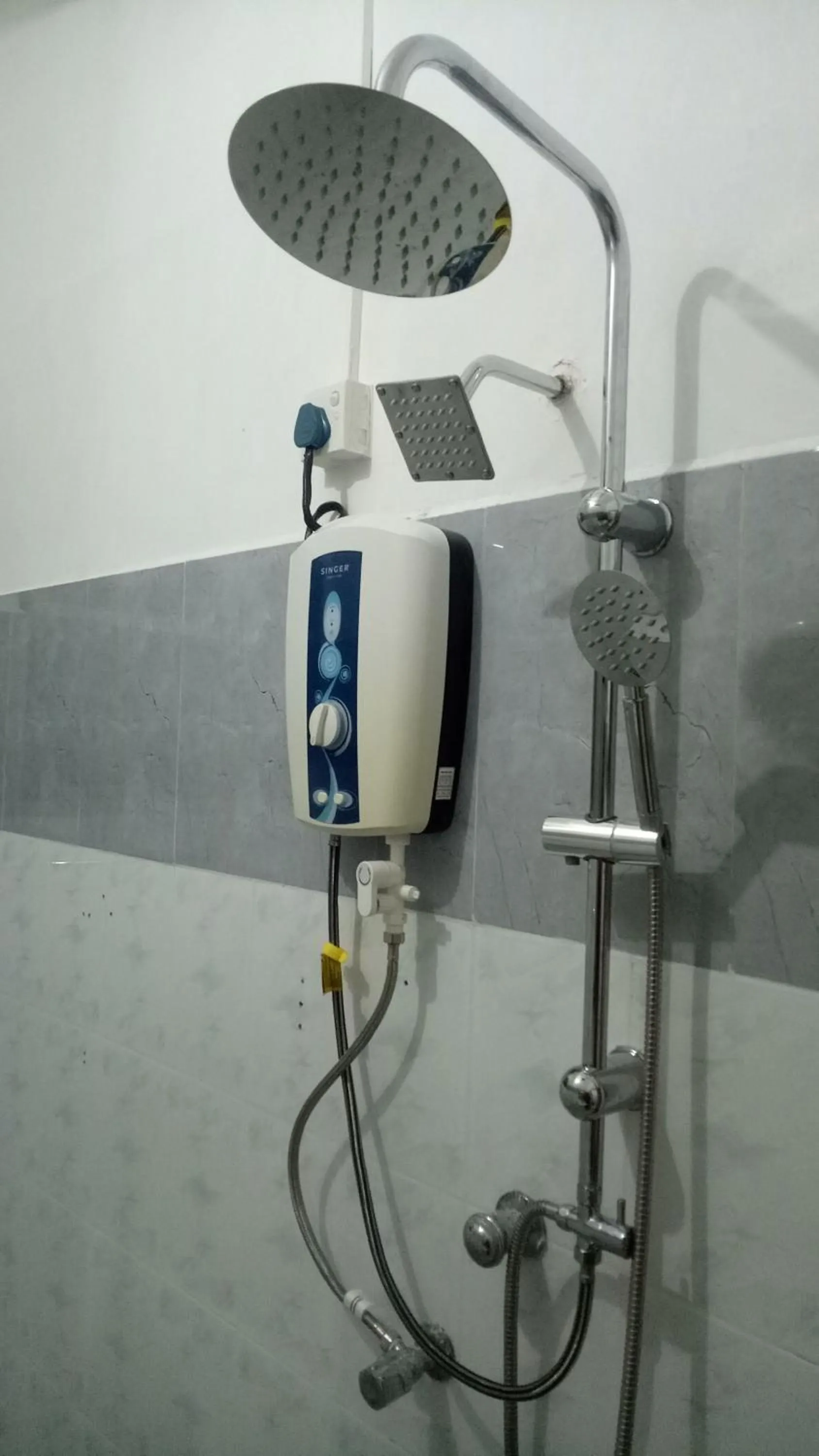 Shower in heritage thambapanni