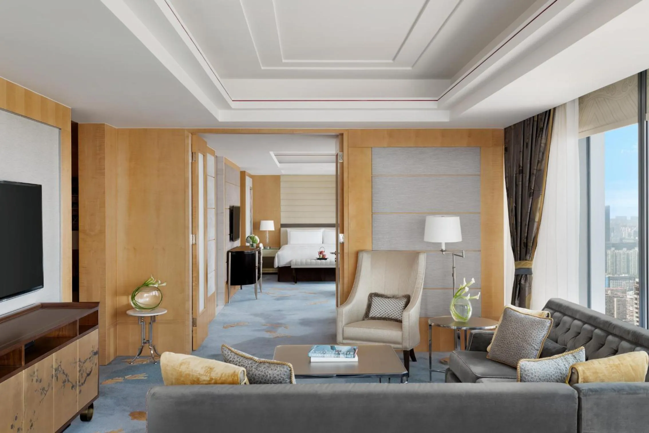 Living room, Bed in Jing An Shangri-La, Shanghai - sits centrally amid Puxi's iconic landmarks, uniquely positioned nearby Jing'an Temple