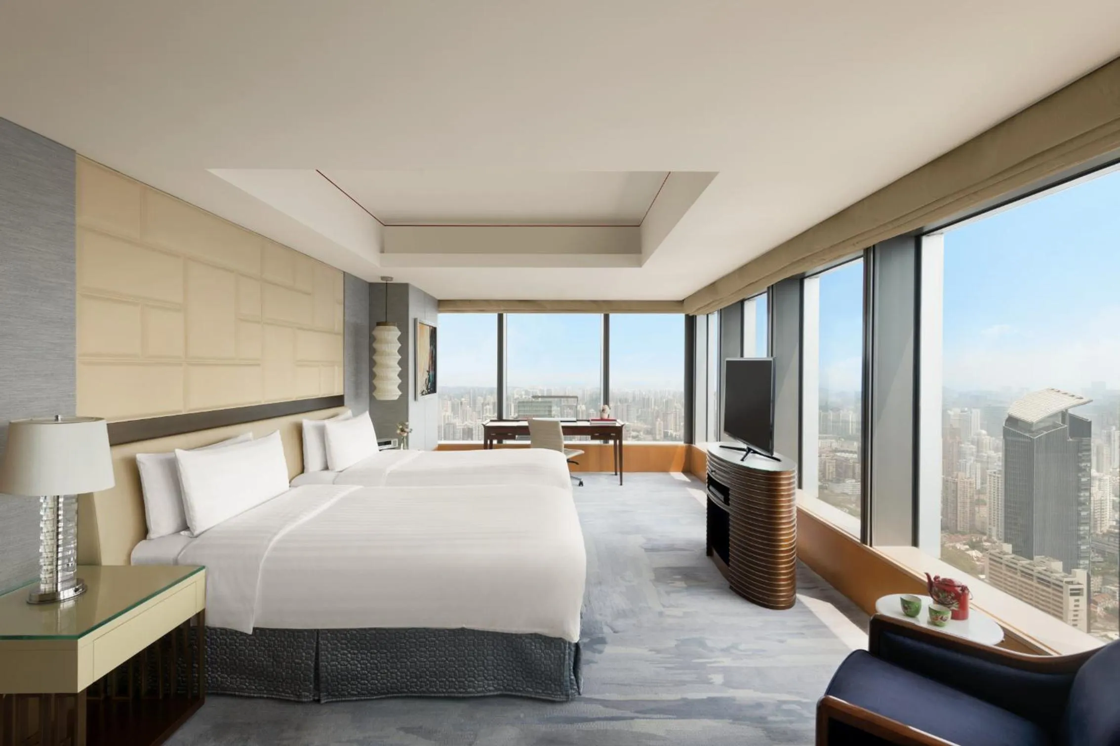 Bedroom, Bed in Jing An Shangri-La, Shanghai - sits centrally amid Puxi's iconic landmarks, uniquely positioned nearby Jing'an Temple