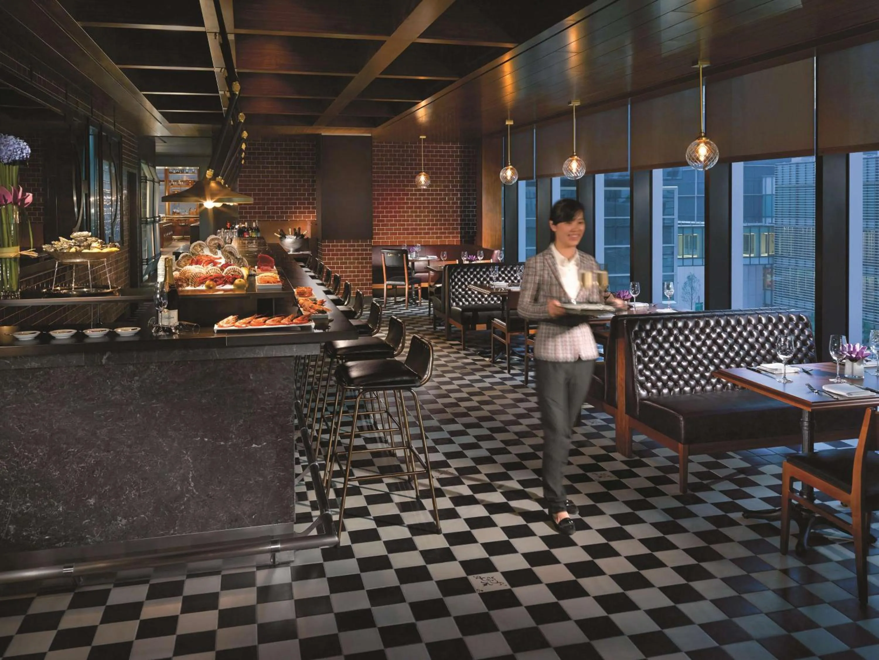 Lounge or bar in Jing An Shangri-La, Shanghai - sits centrally amid Puxi's iconic landmarks, uniquely positioned nearby Jing'an Temple