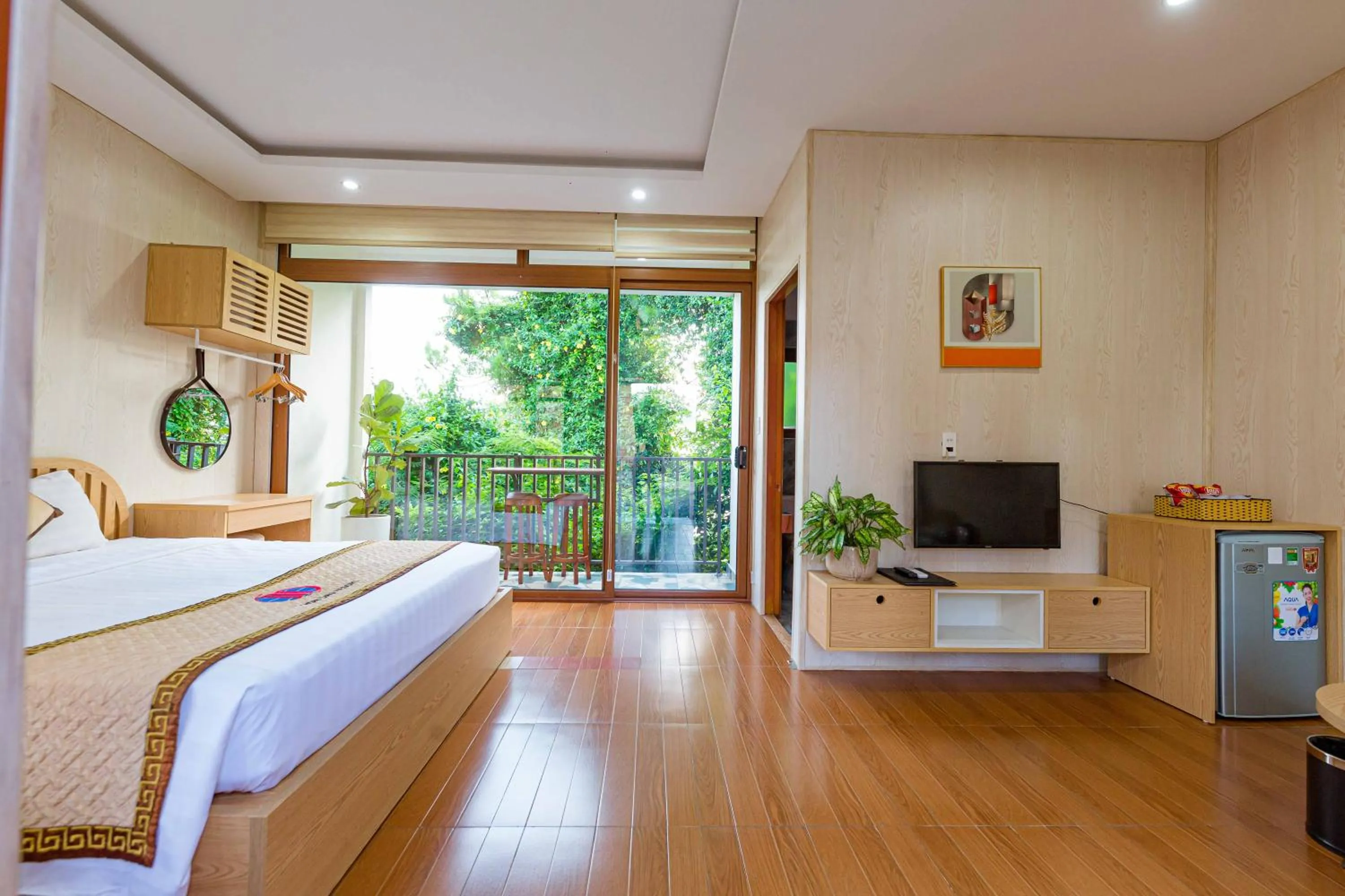 Bed in Hon Dau Resort