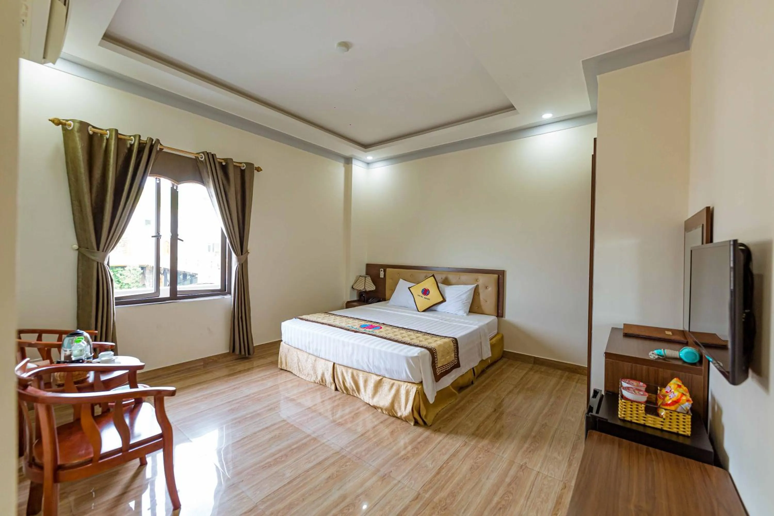 Bed in Hon Dau Resort