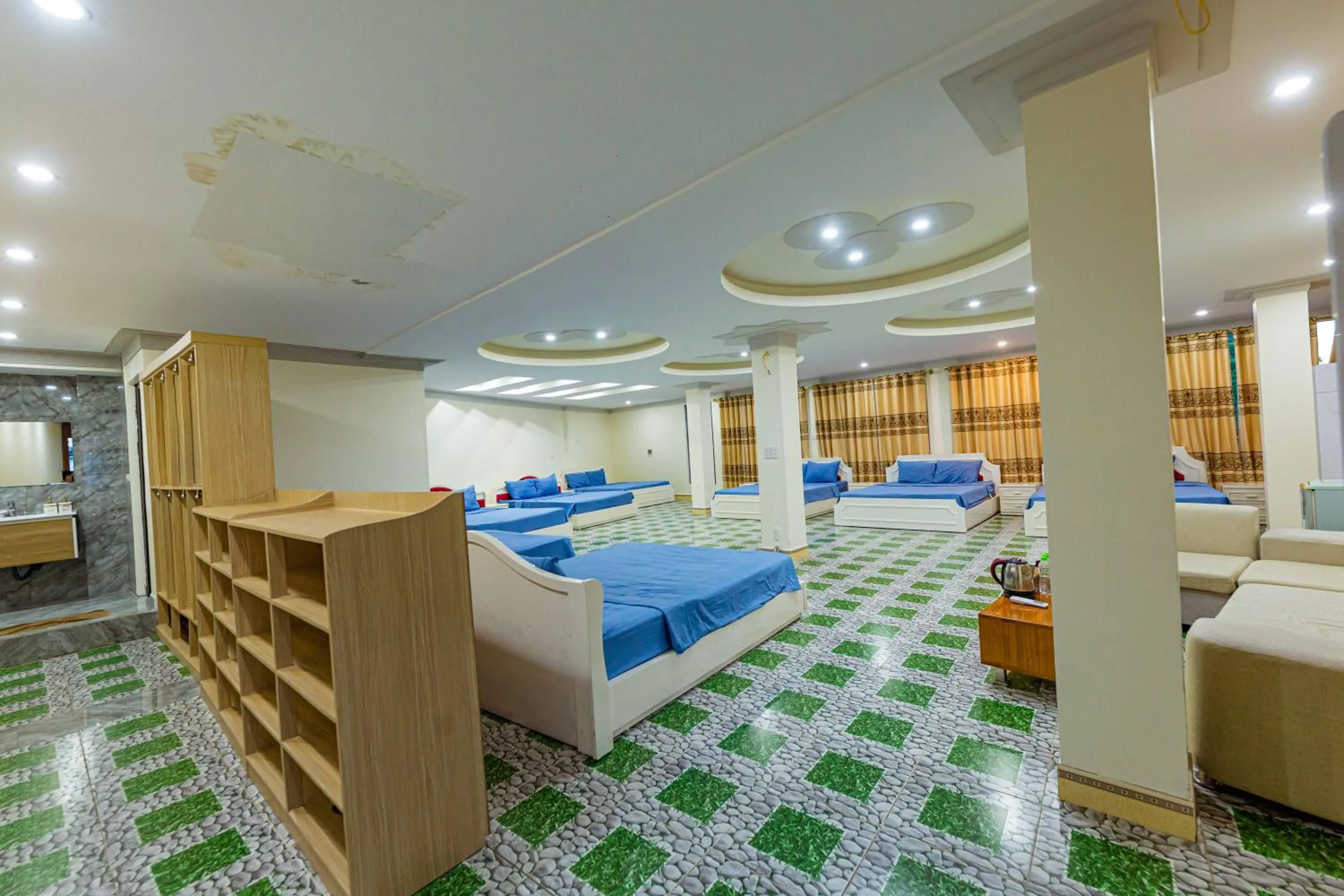 Bed in Hon Dau Resort