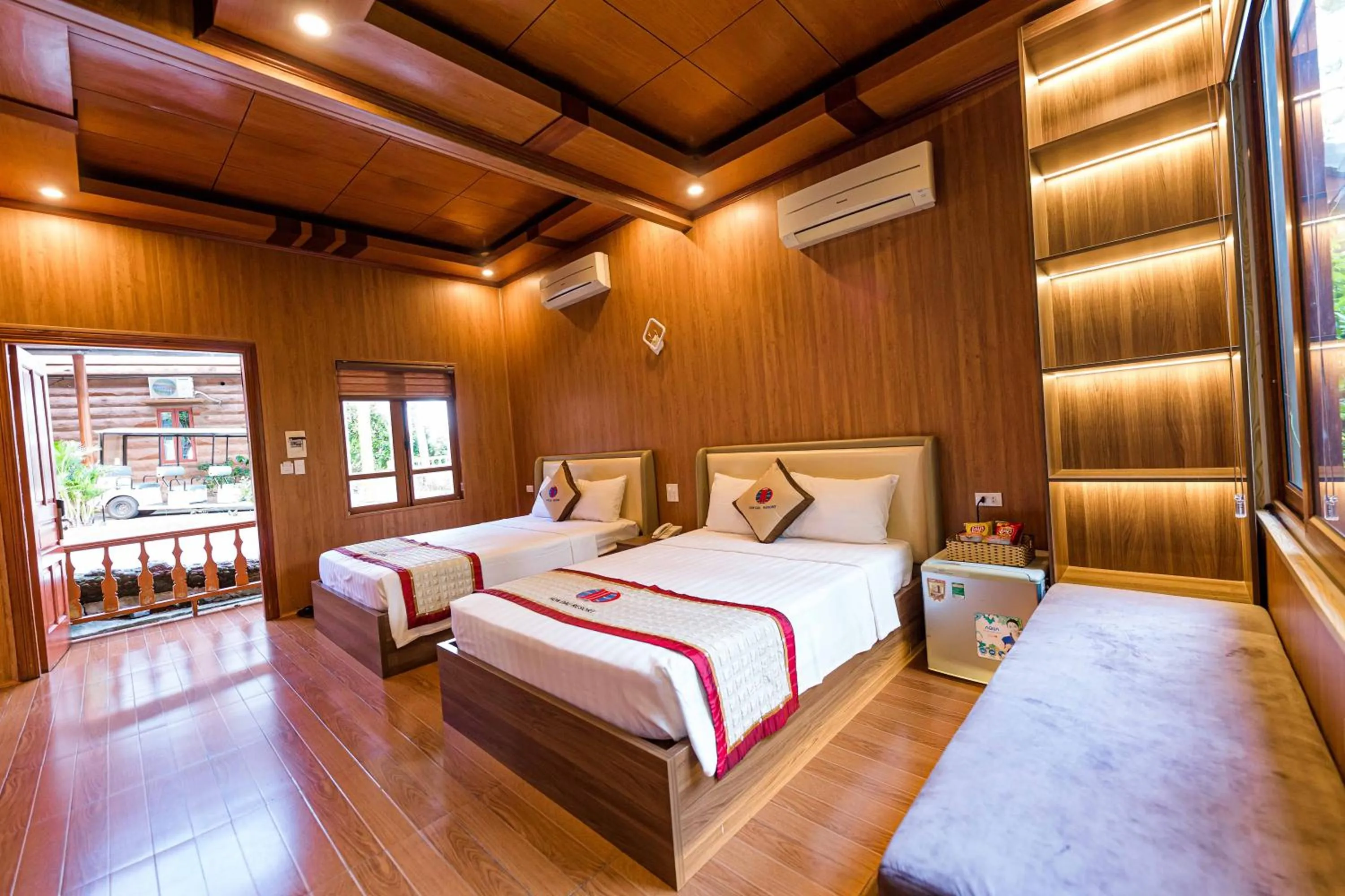 Bed in Hon Dau Resort