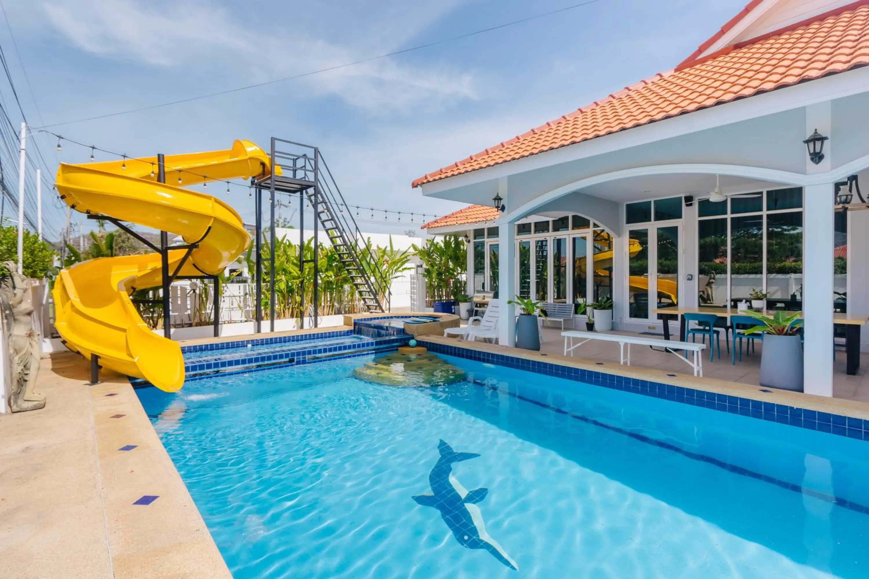 Swimming pool in Baan Kiang Lay Phu View Private Pool Villa in Central Hua Hin