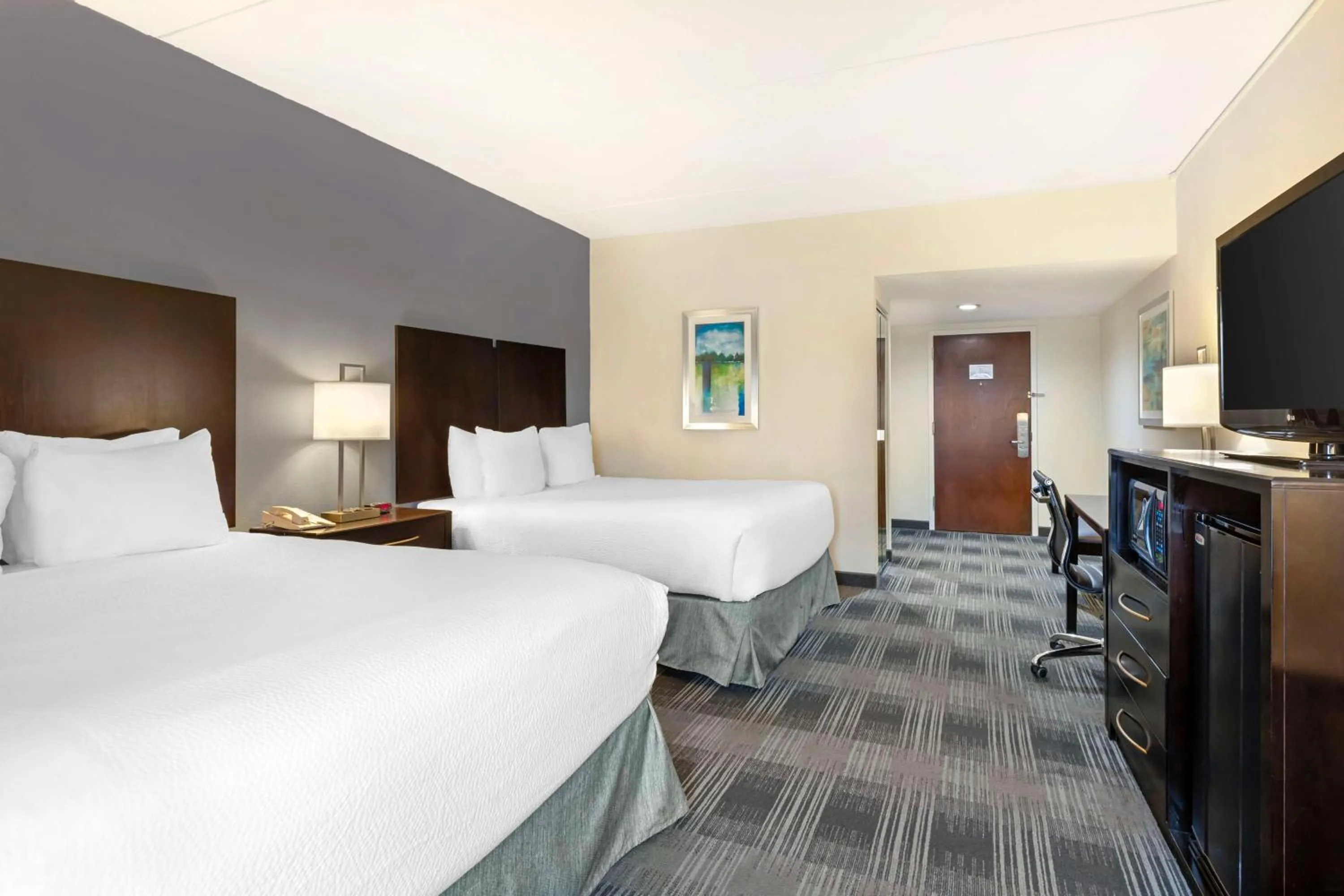 Bedroom, Bed in Best Western Hartford Hotel and Suites