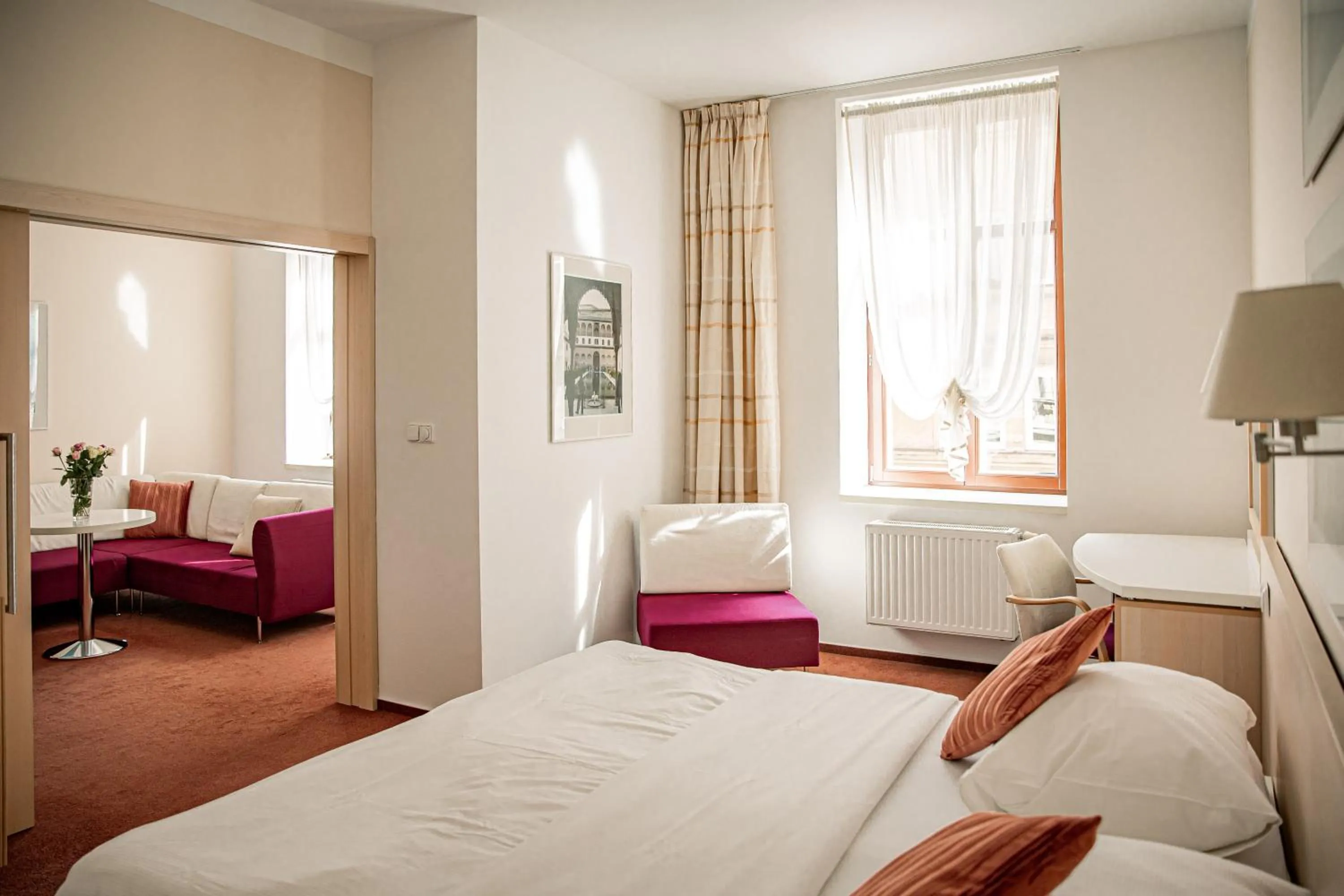 Bedroom, Bed in Hotel Iberia