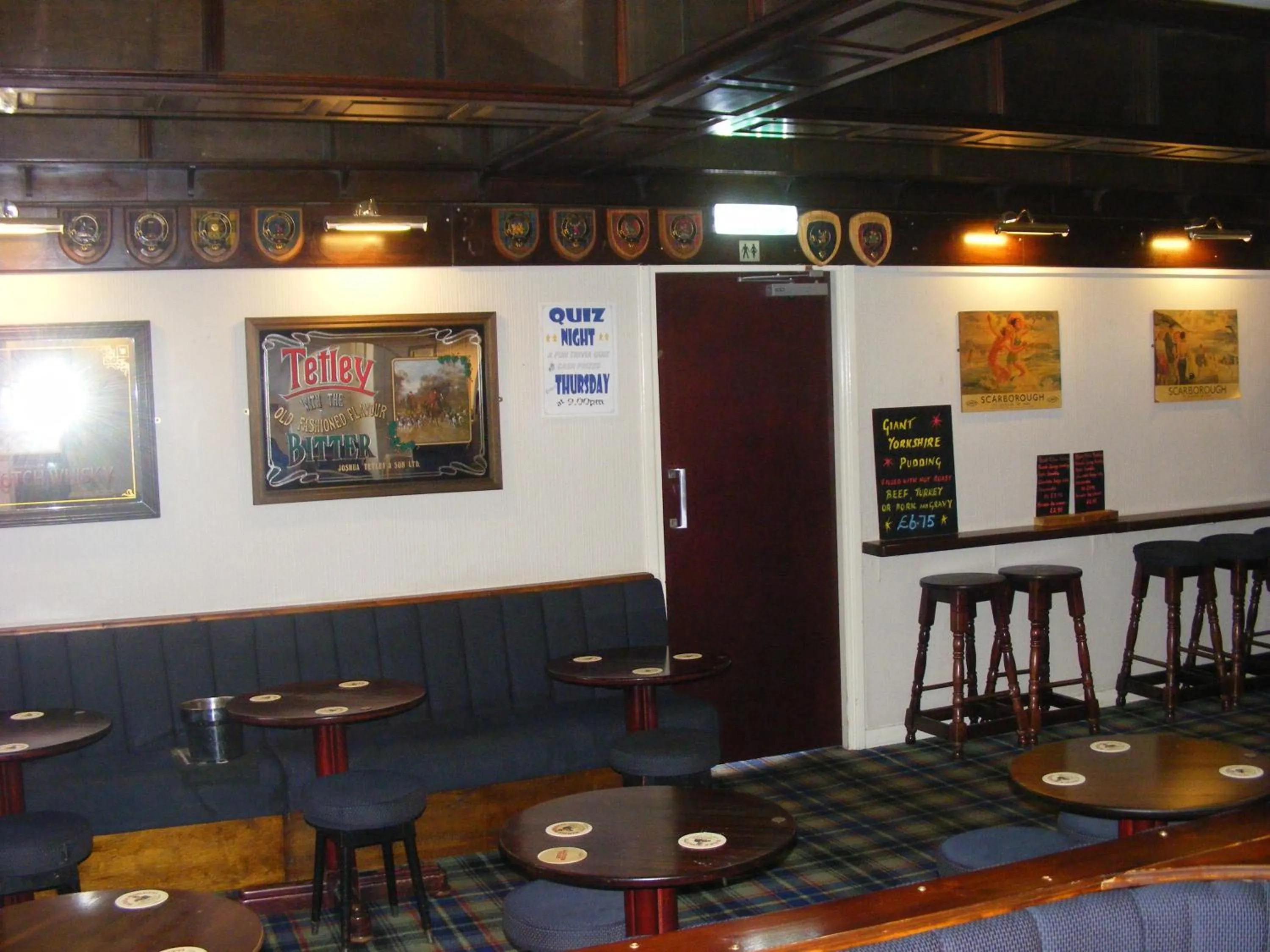 Lounge or bar in Highlander Hotel