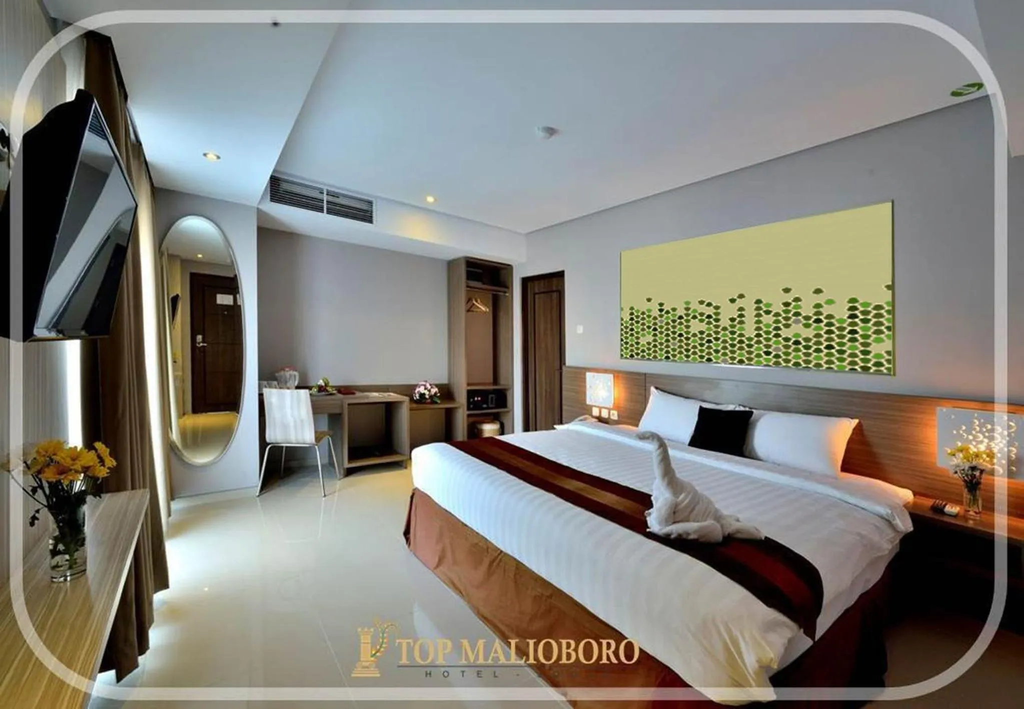 Bed in Top Malioboro Hotel Jogja