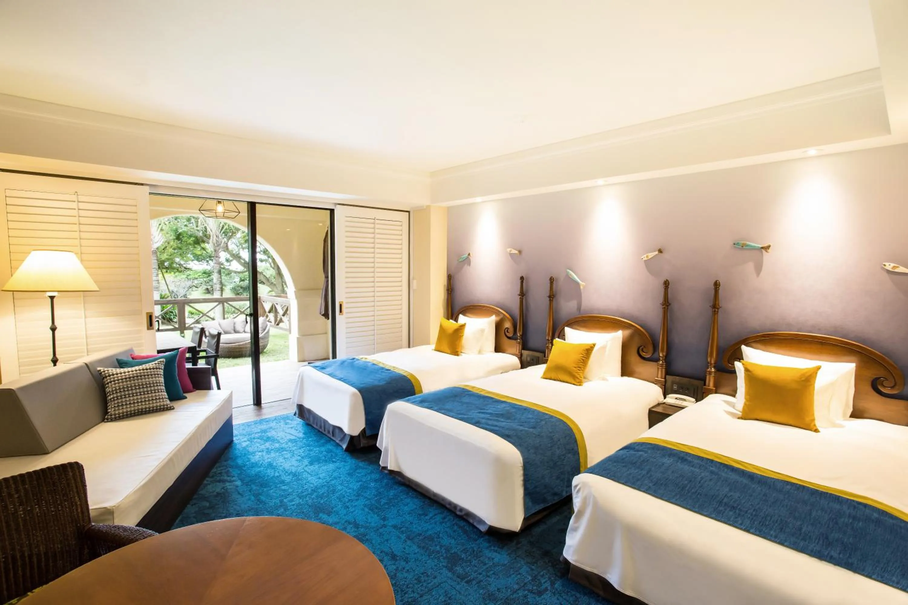 Garden view, Bed in Hotel Nikko Alivila