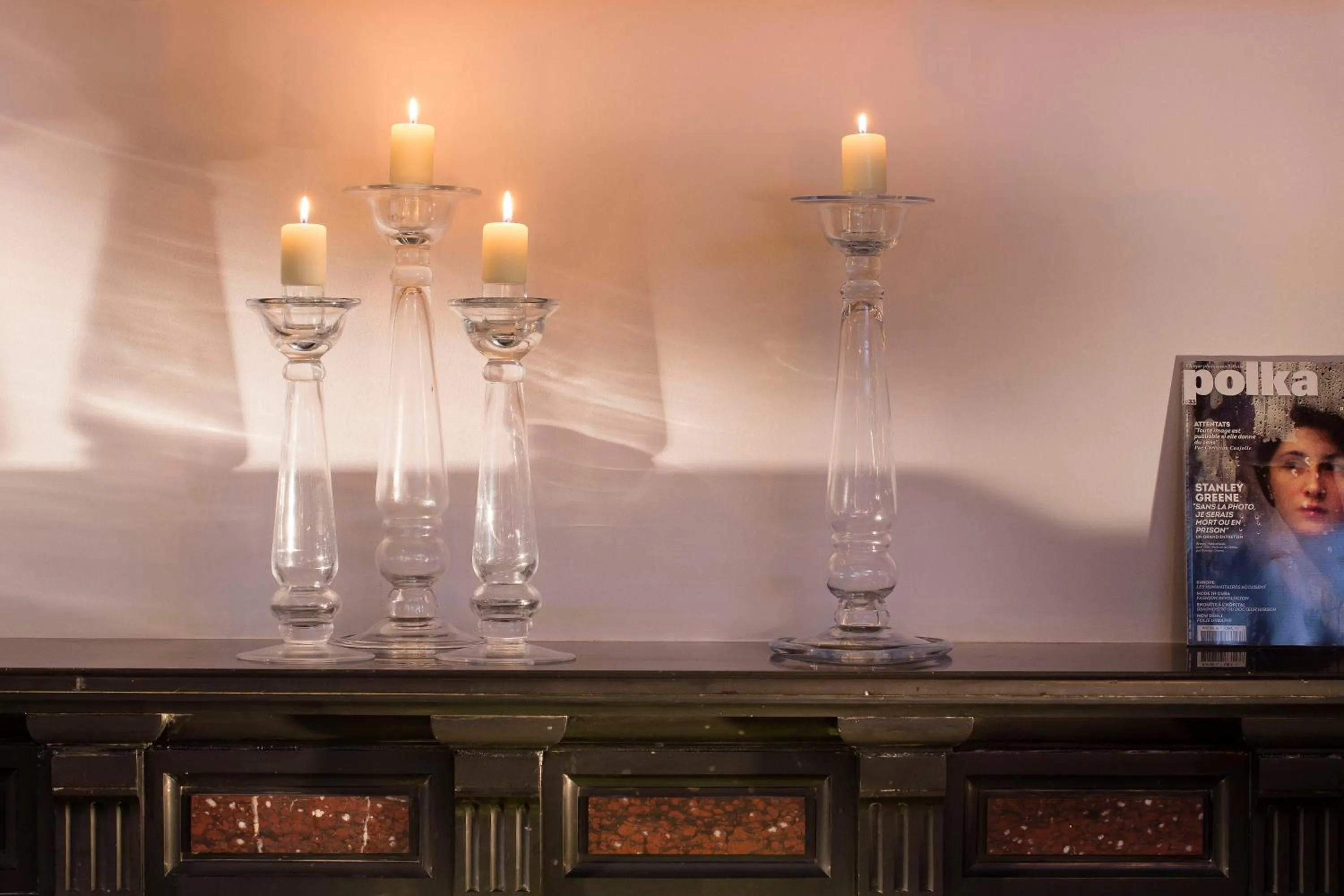 Decorative detail in Hotel Le Chat Noir