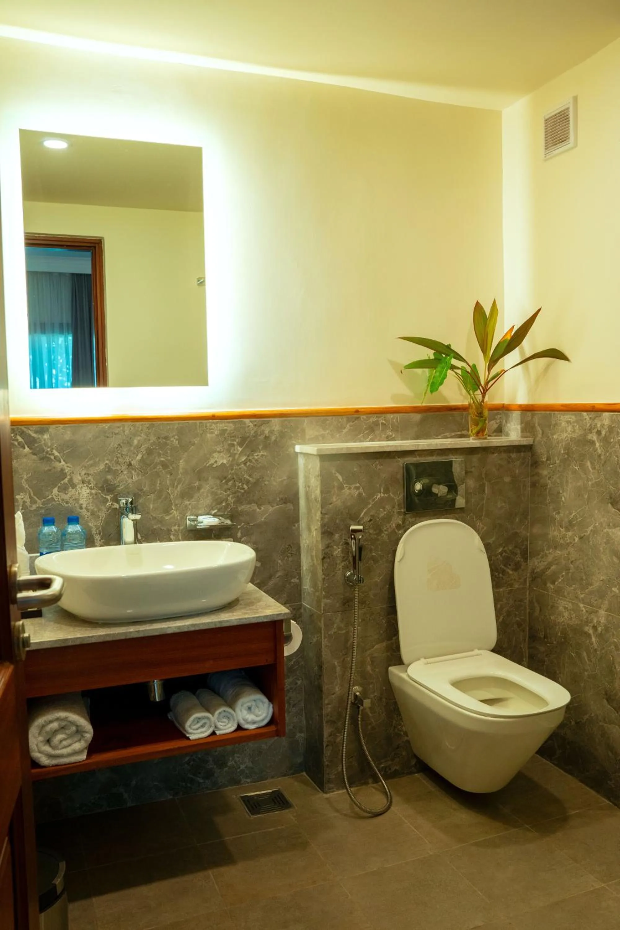 Bathroom in White Sands Hotel