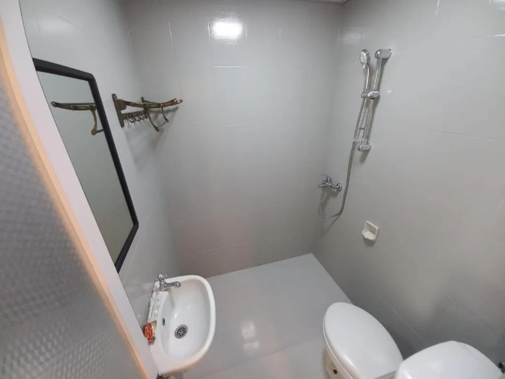 Bathroom in Puri Pangeran Hotel