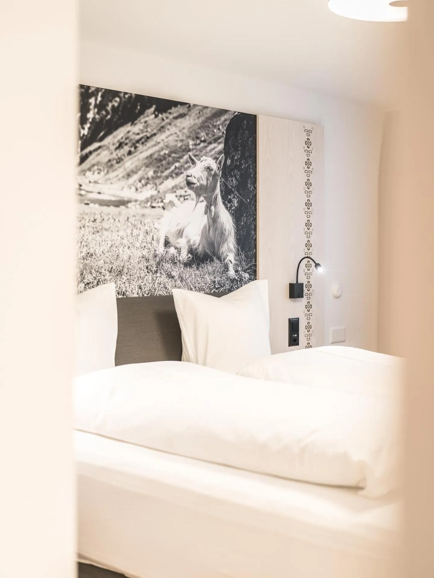 Photo of the whole room, Bed in Traube Restaurant & Hotel