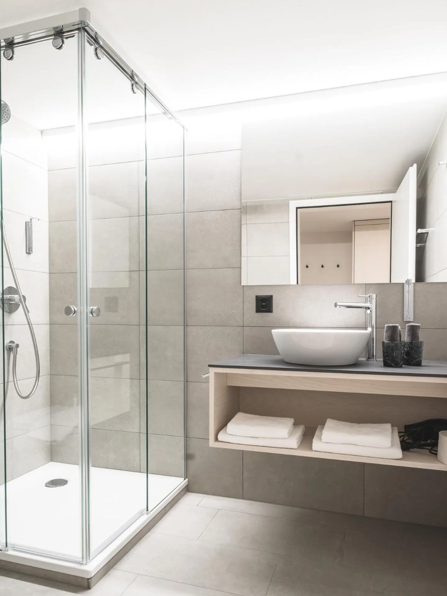 Bathroom in Traube Restaurant & Hotel