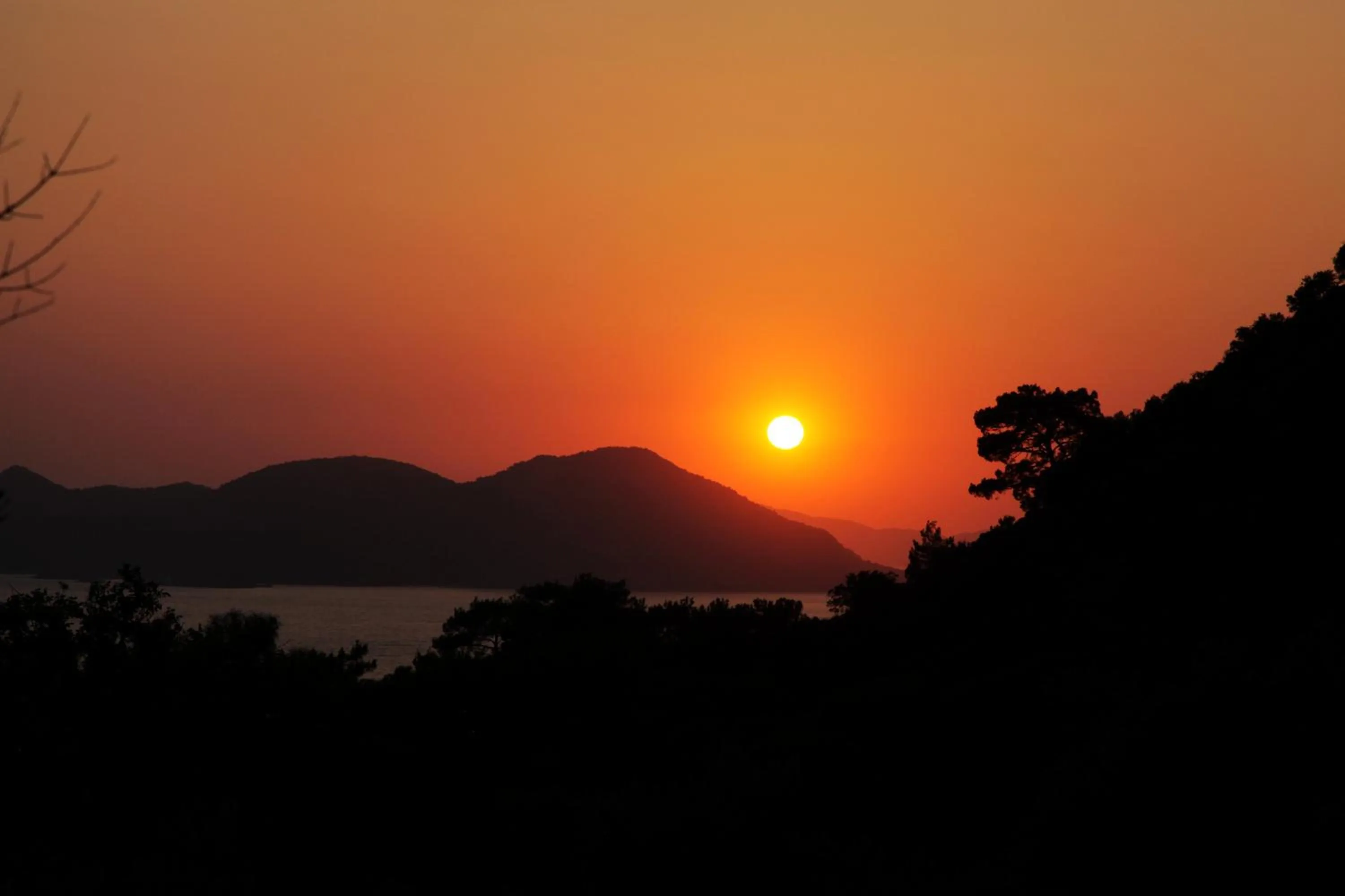 Sunset in KiDRAK OTEL MONTENEGRO-1
