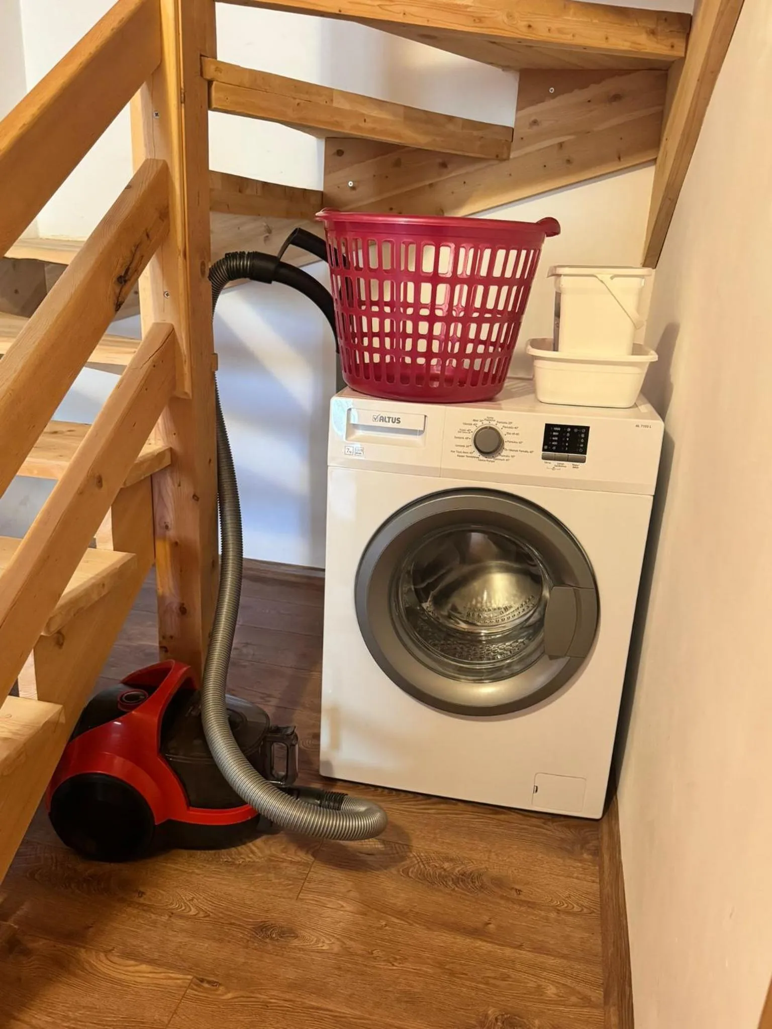 washing machine in KiDRAK OTEL MONTENEGRO-1