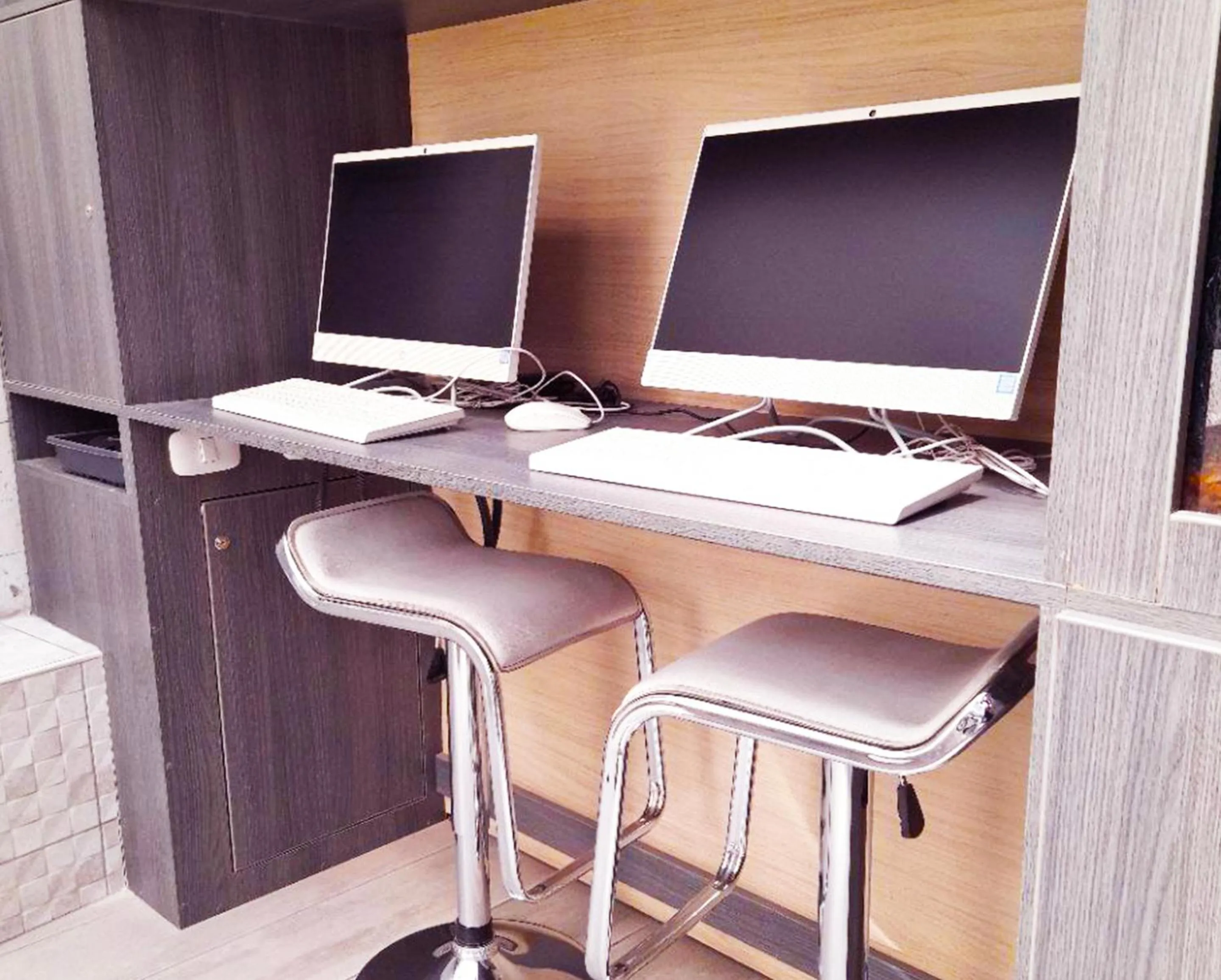 Communal lounge/ TV room in Hotel La Casa de Irma