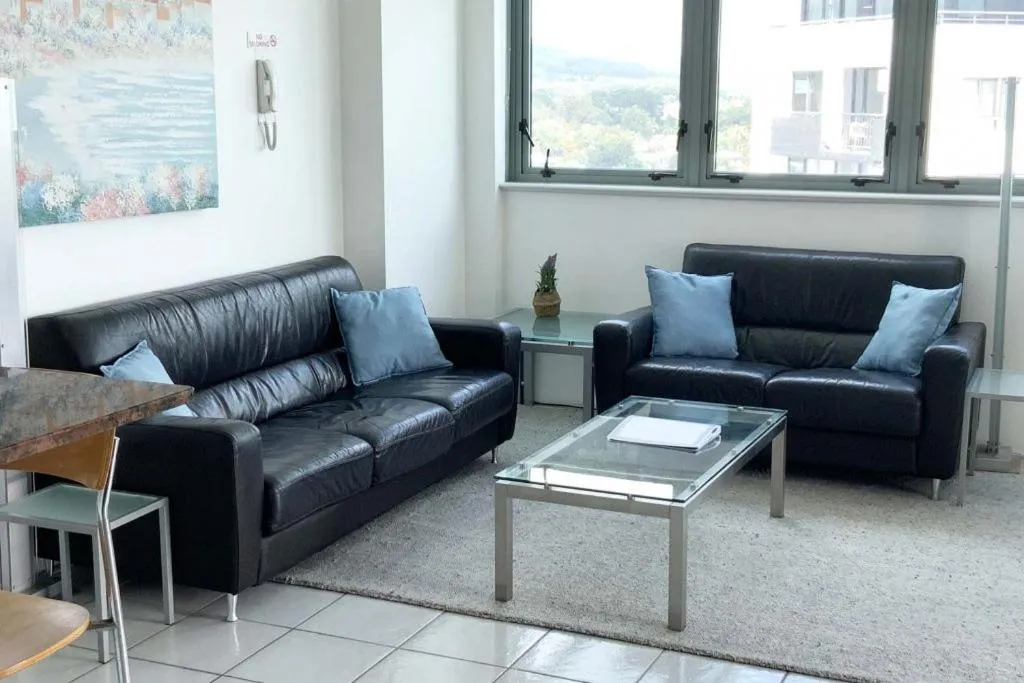 Lounge or bar in Beachfront Towers