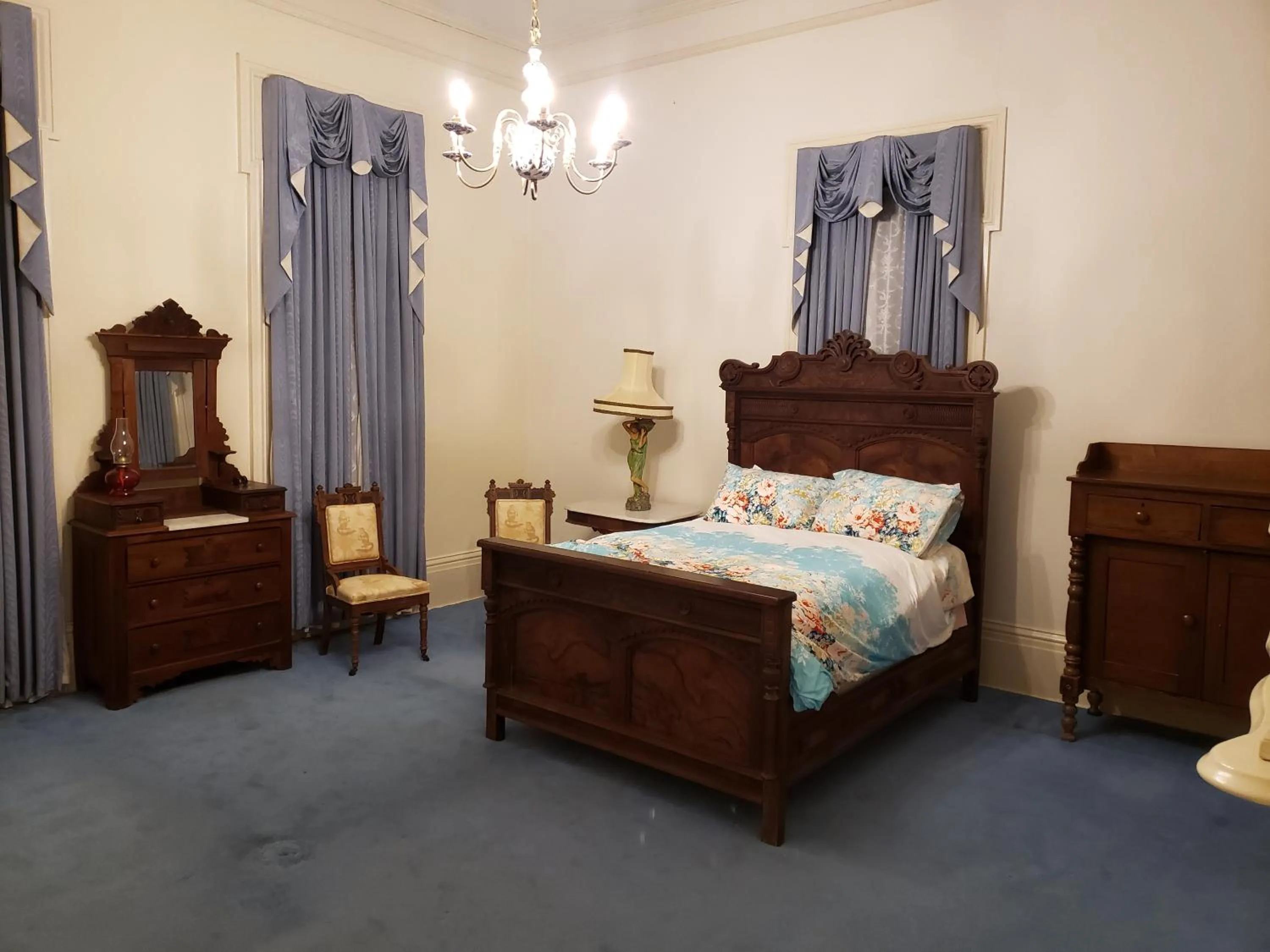 Bed in Heritage Inn BNB