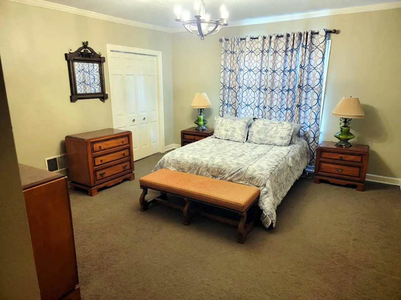 Bed in Heritage Inn BNB