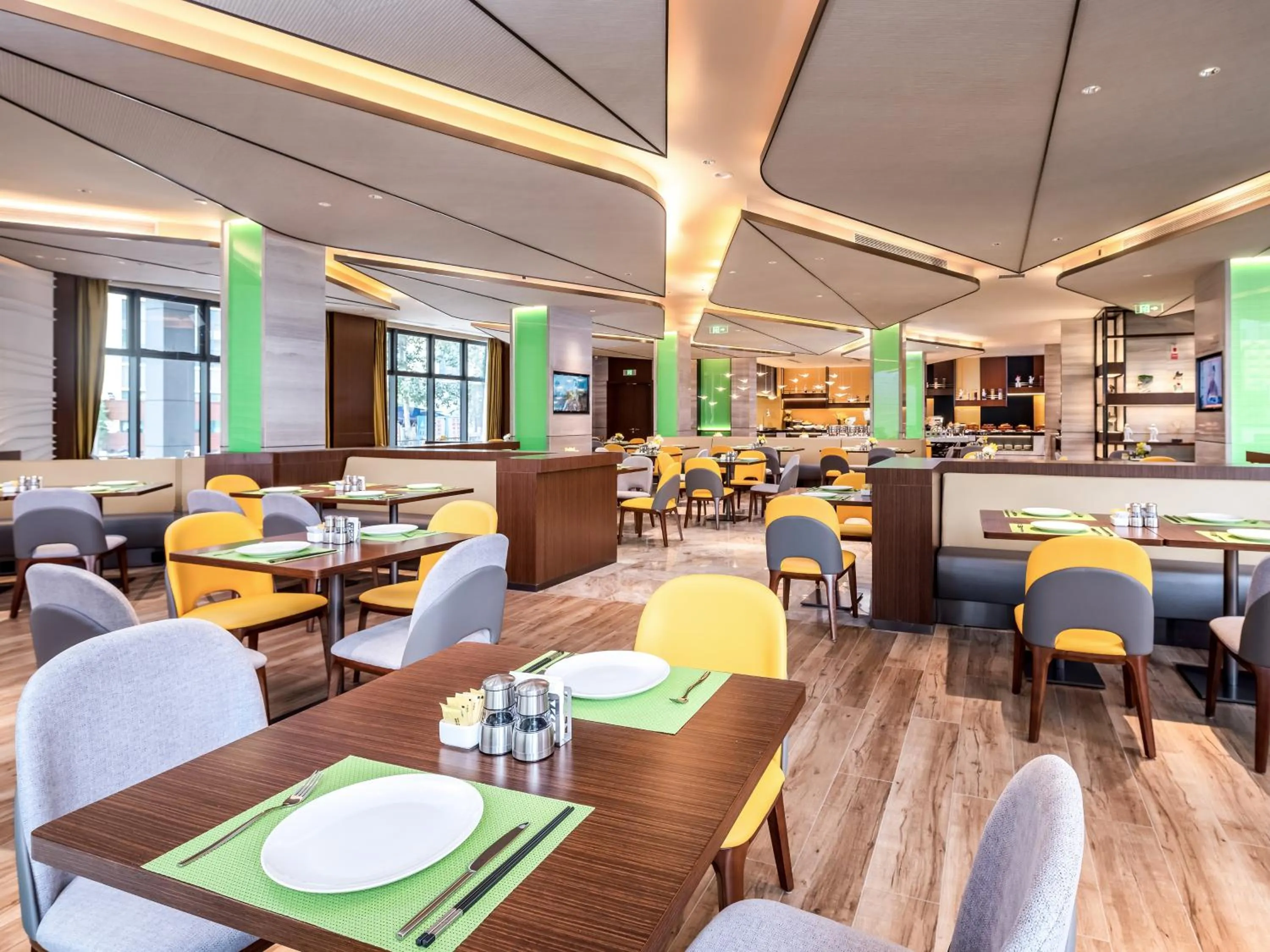 Restaurant/places to eat in Hampton by Hilton Qinhuangdao Jinmeng Bay