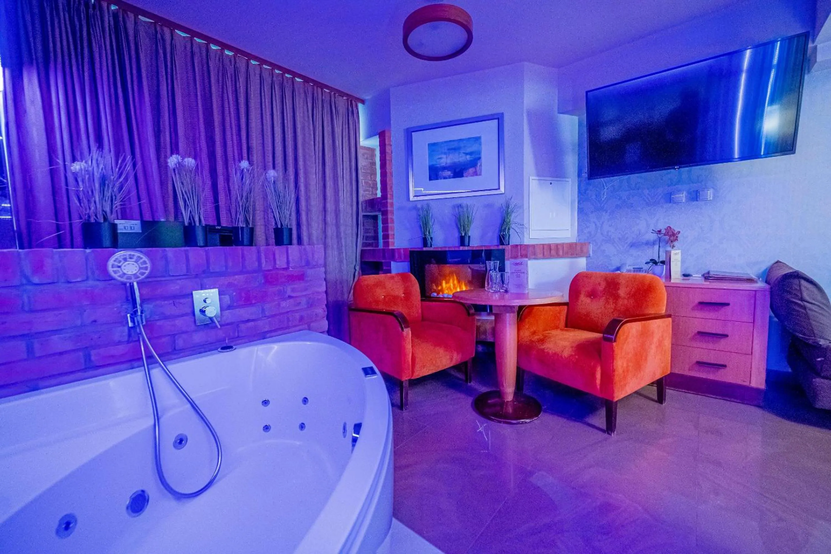 Hot Tub in Hotel Agit Congress&Spa