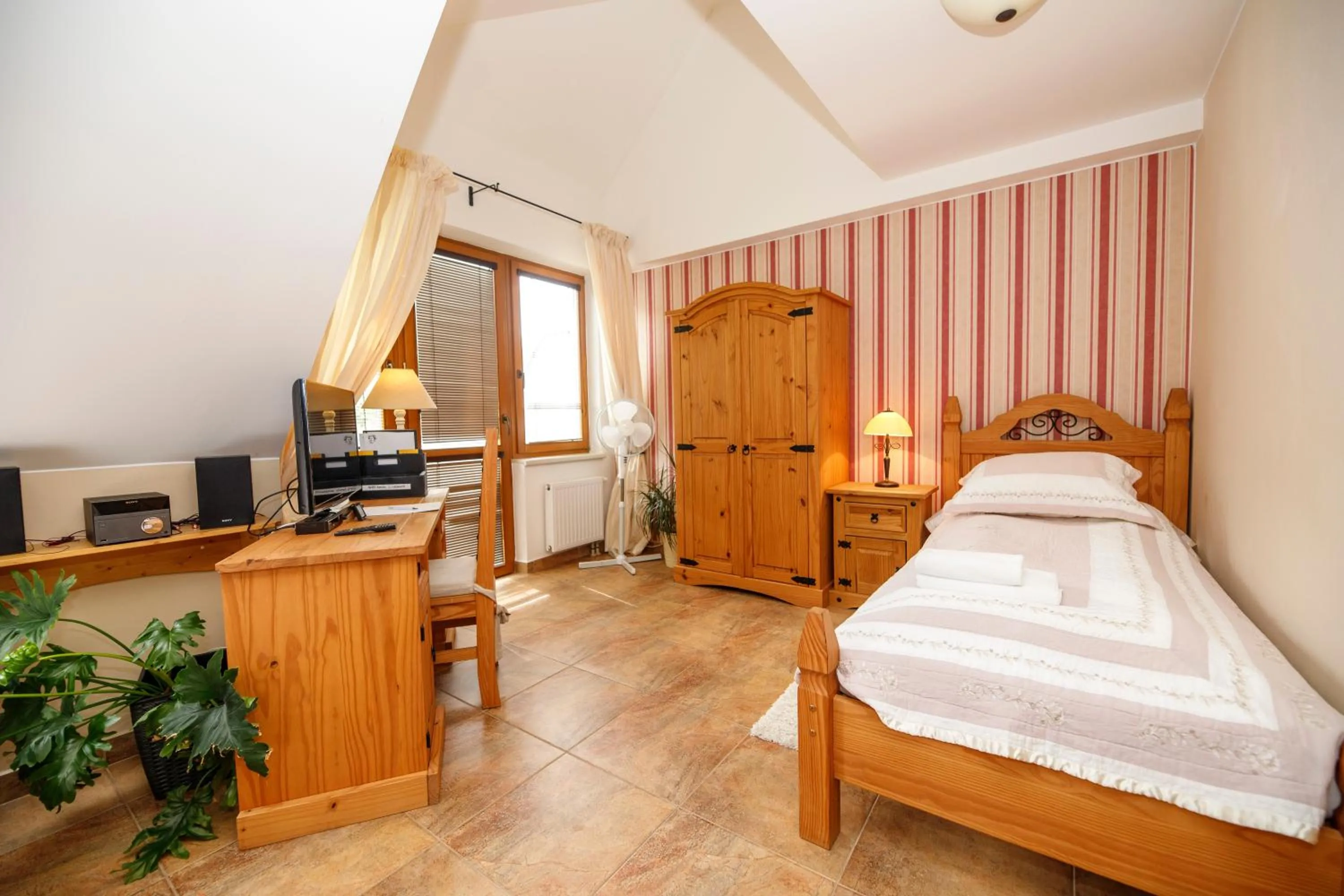 Superior Twin Room with Garden View in Penzion Sonáta