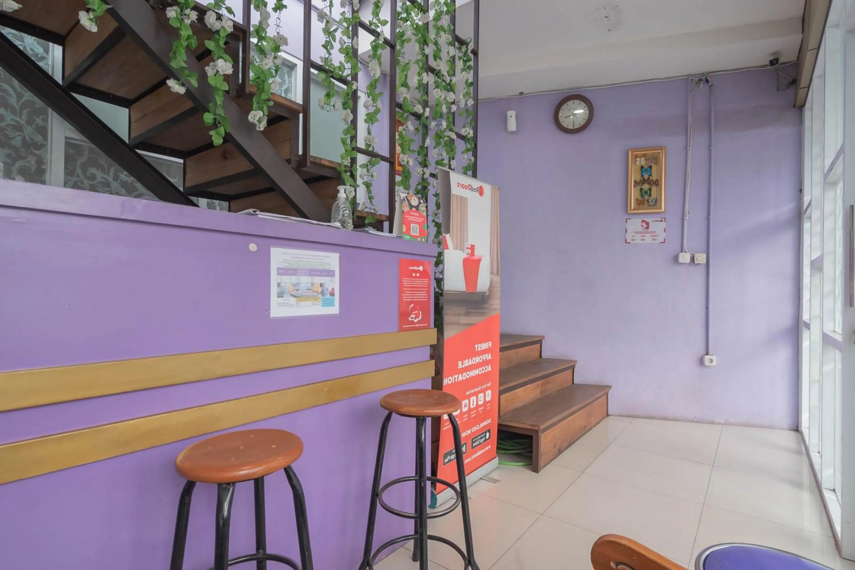 Asian breakfast in RedDoorz @ Gatot Subroto Street Bandung 3