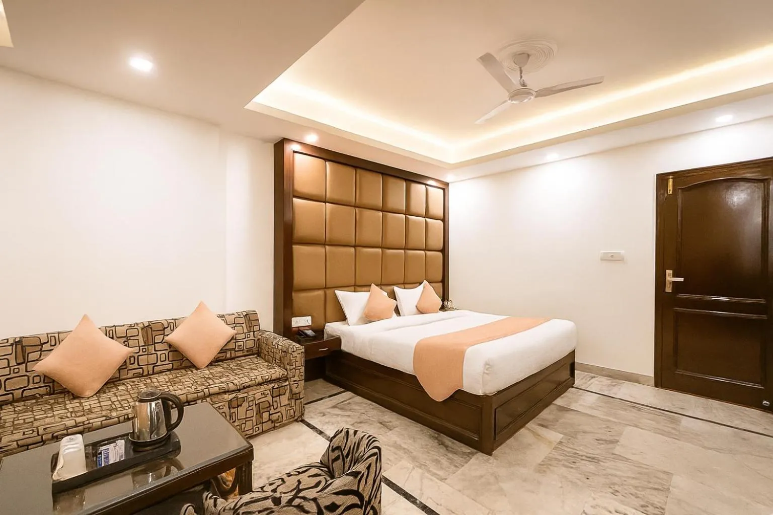Bed in Mussoorie Residency