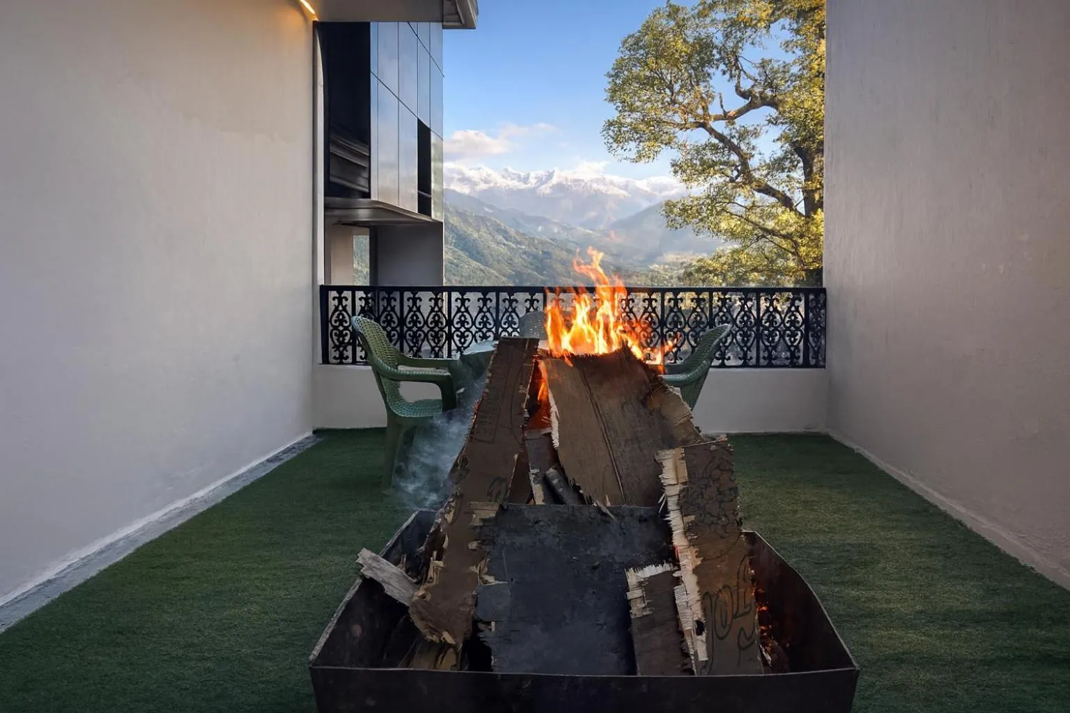 Mountain view in Mussoorie Residency