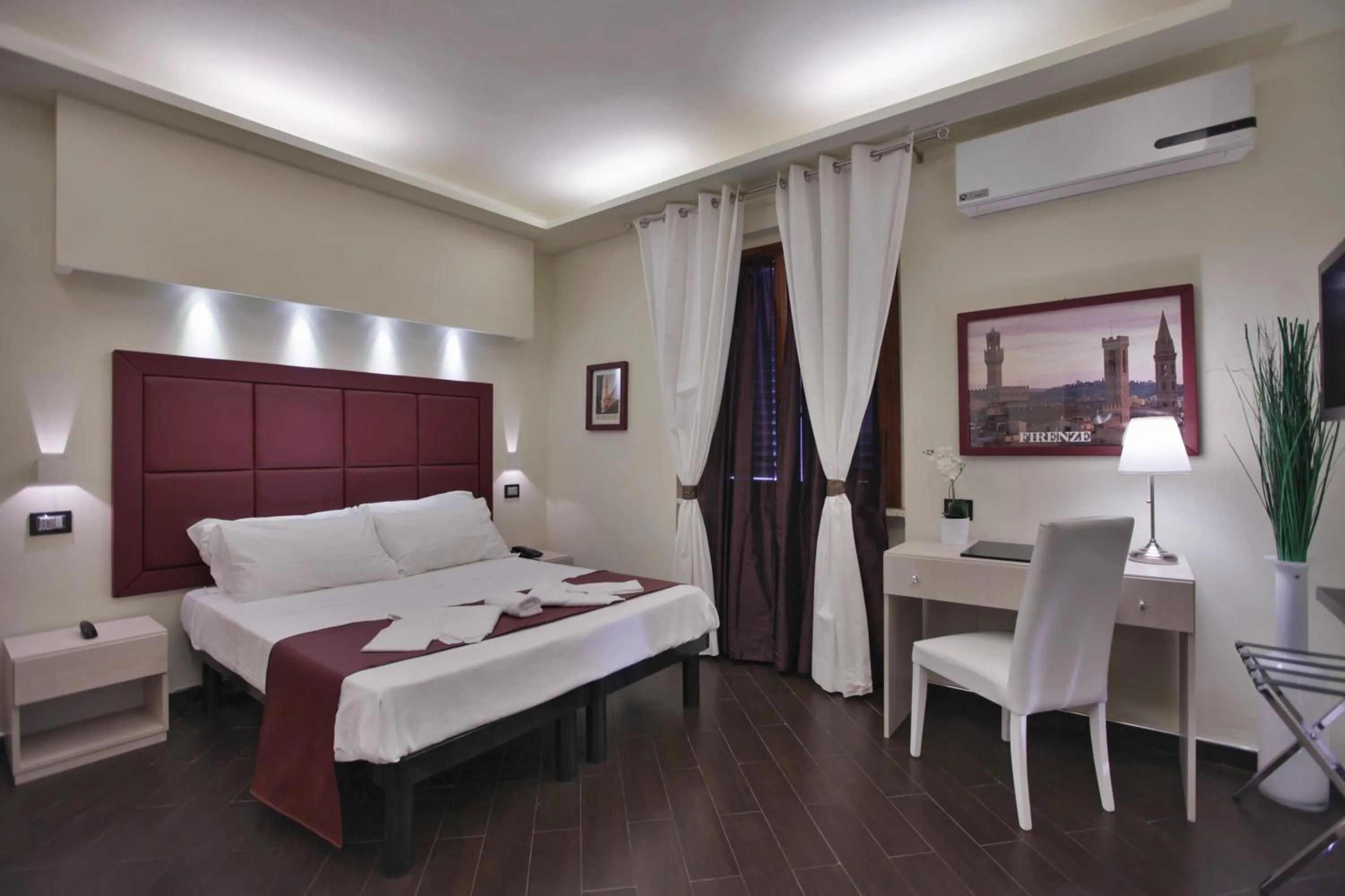 Photo of the whole room, Bed in EuroHome Comfort Apartment