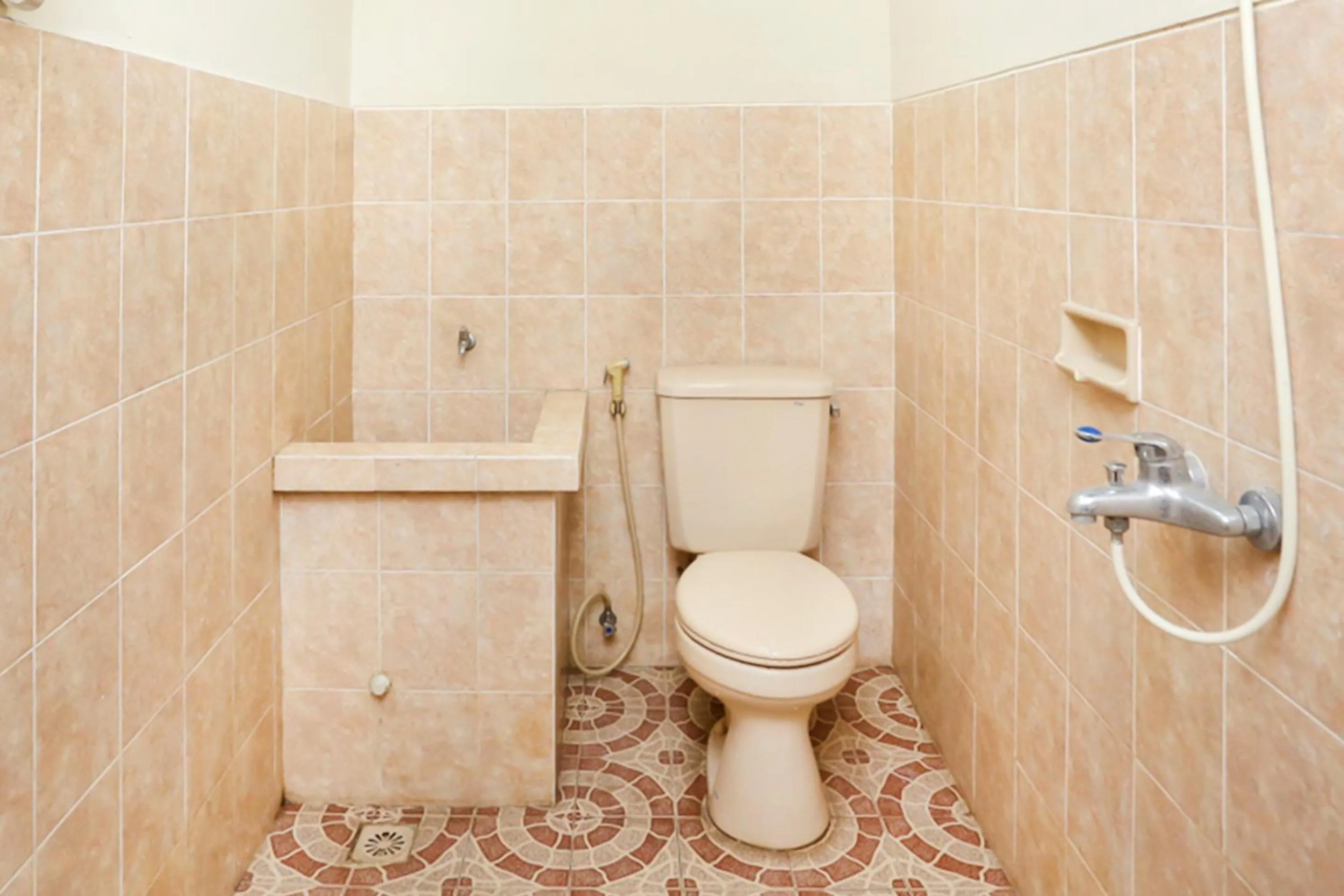 Bathroom in Hotel O Penginapan Kepurun Pawana Indonesia