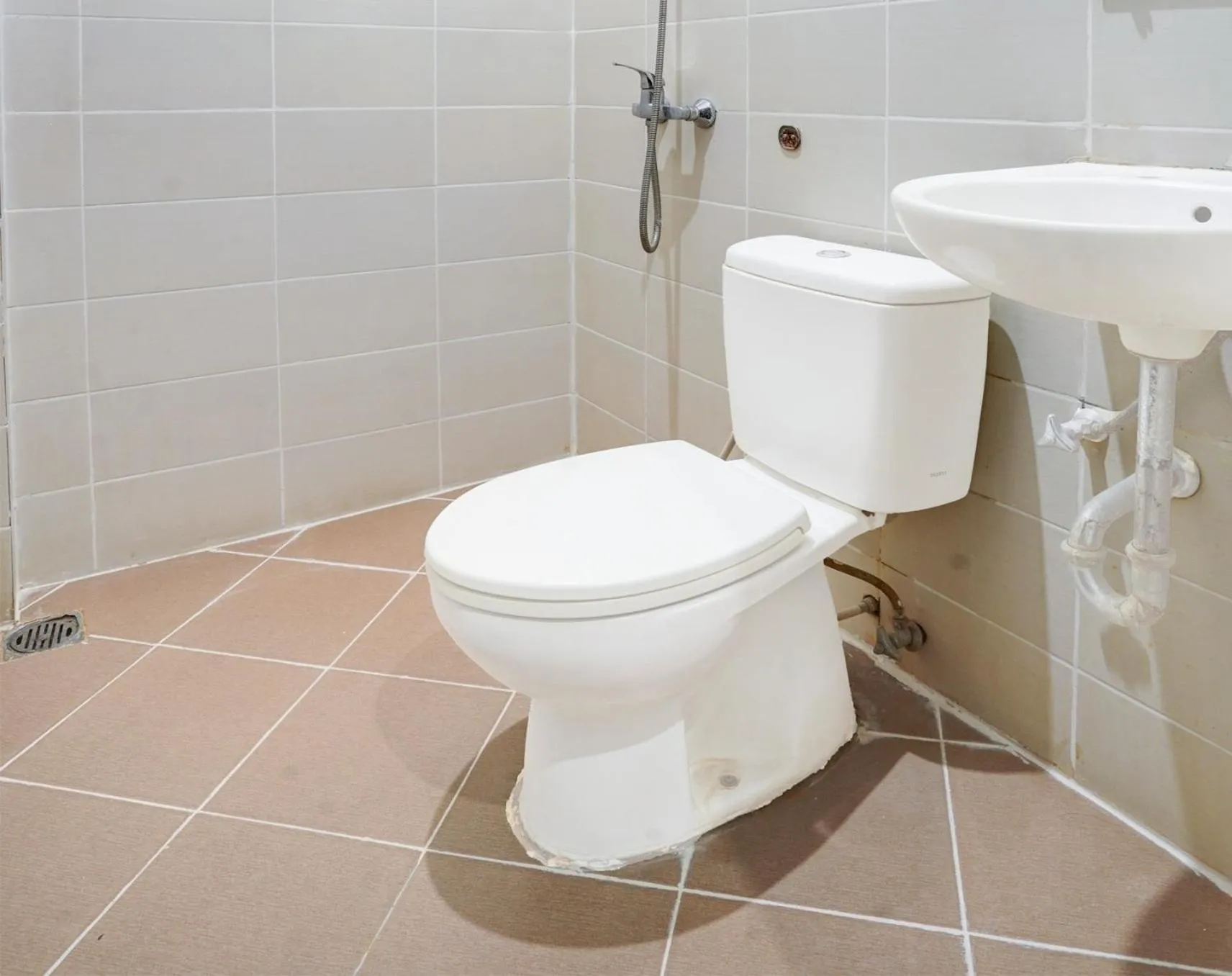 Bathroom in Hotel O sembagus Family