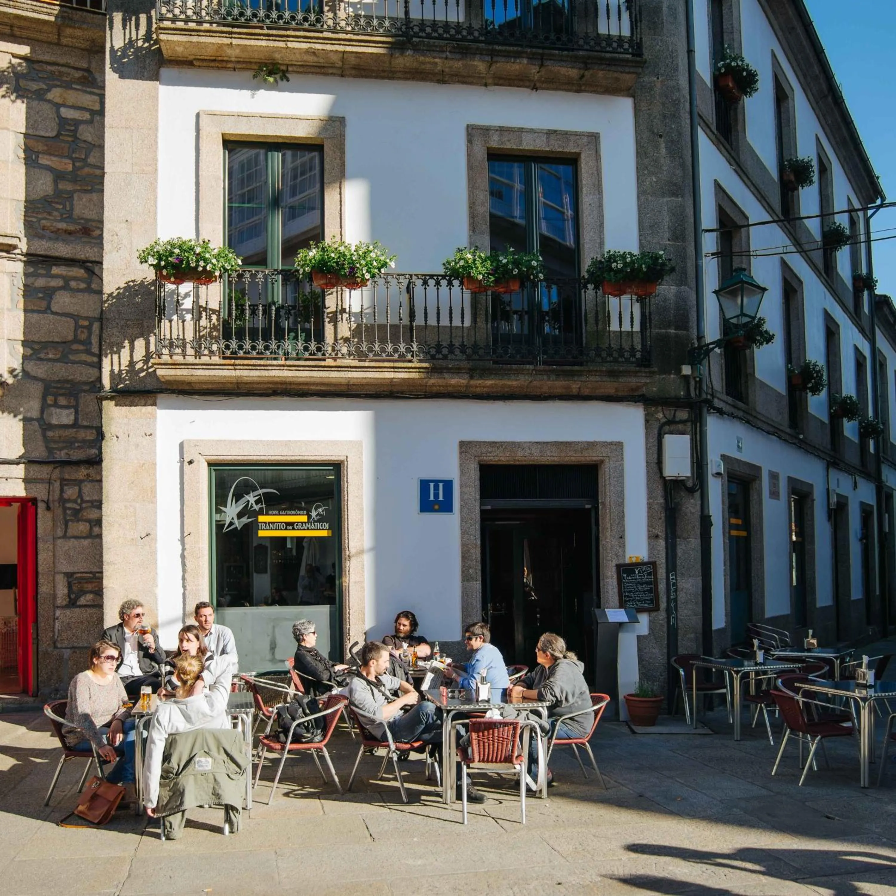 Facade/entrance in Hotel Arco de Mazarelos