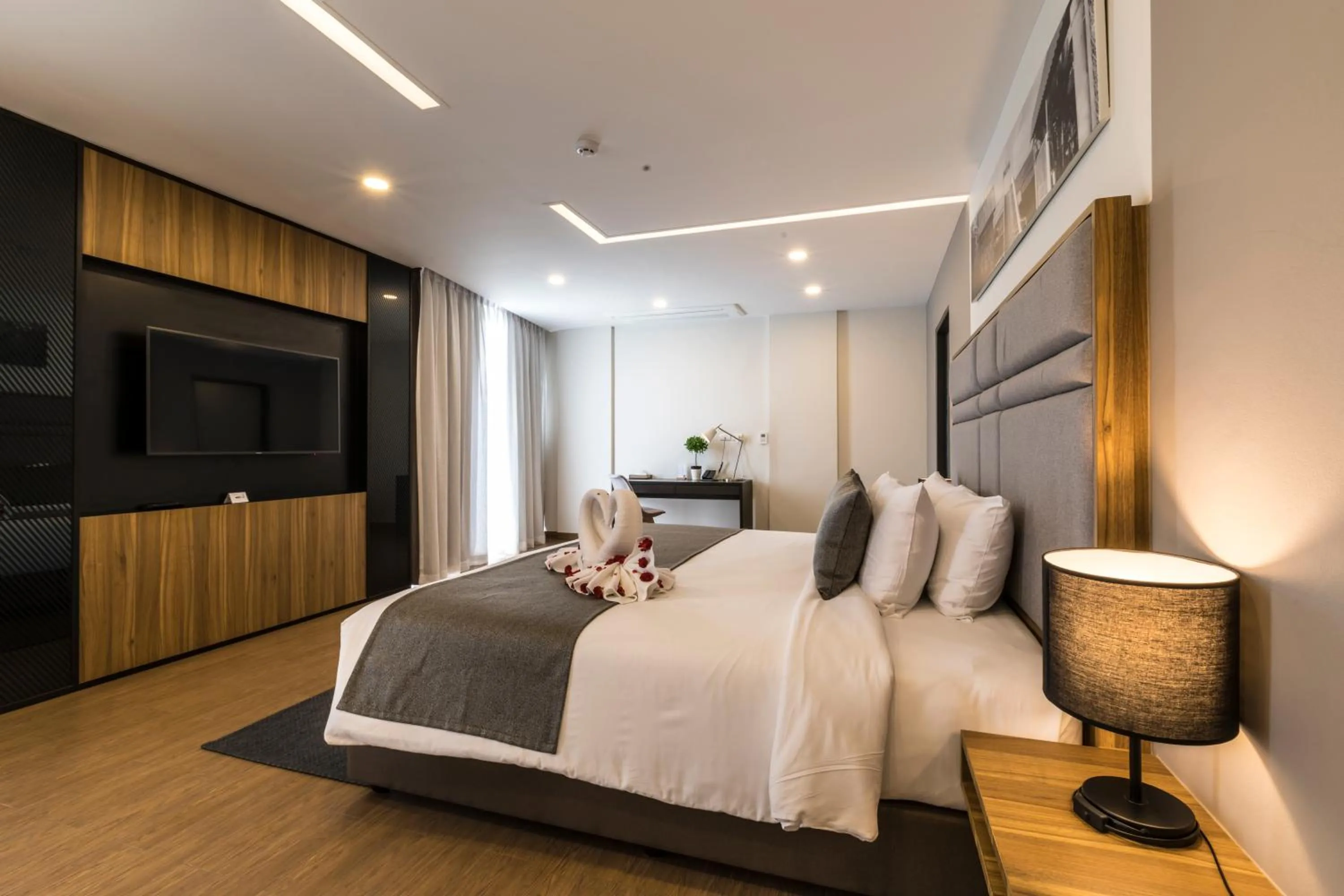 Bedroom, Bed in Canalis Suvarnabhumi Airport Hotel